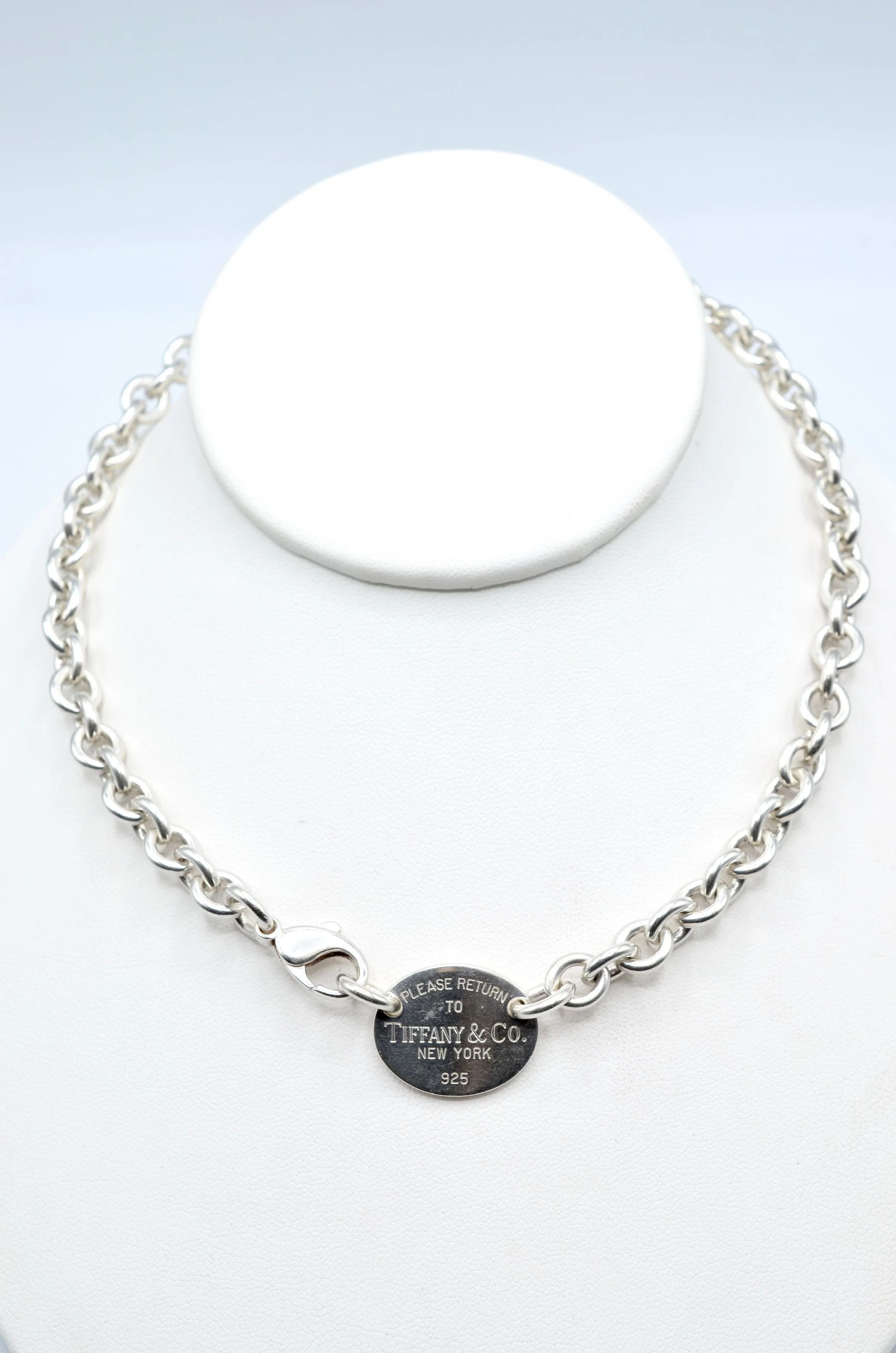 Authentic Tiffany & Co. Please Return Oval Tag Choker Necklace 15.5”
