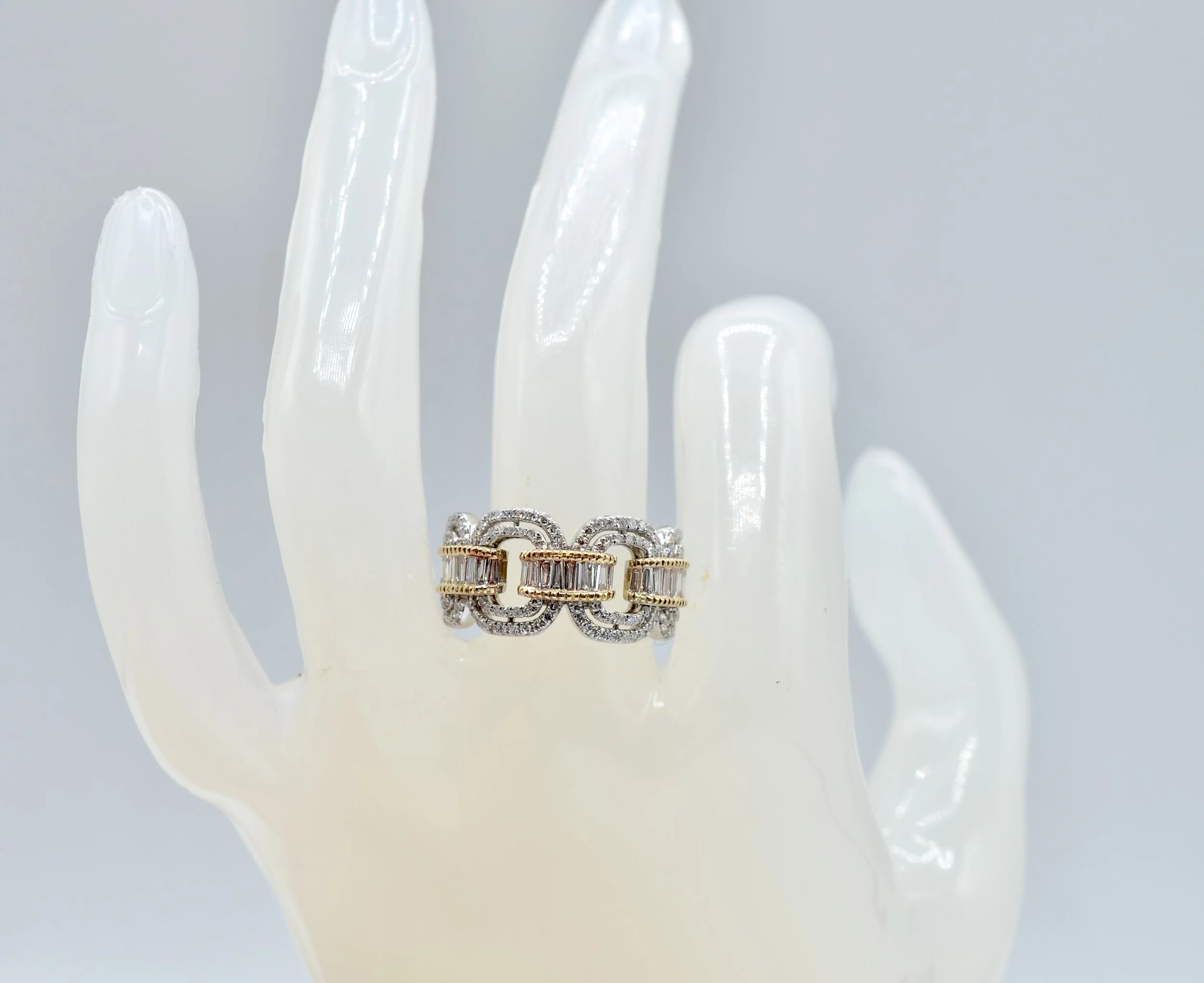 14K Two Tone Gold Effy Diamond Ring 1.10TCW Baguette & Round Size 7~5.8g