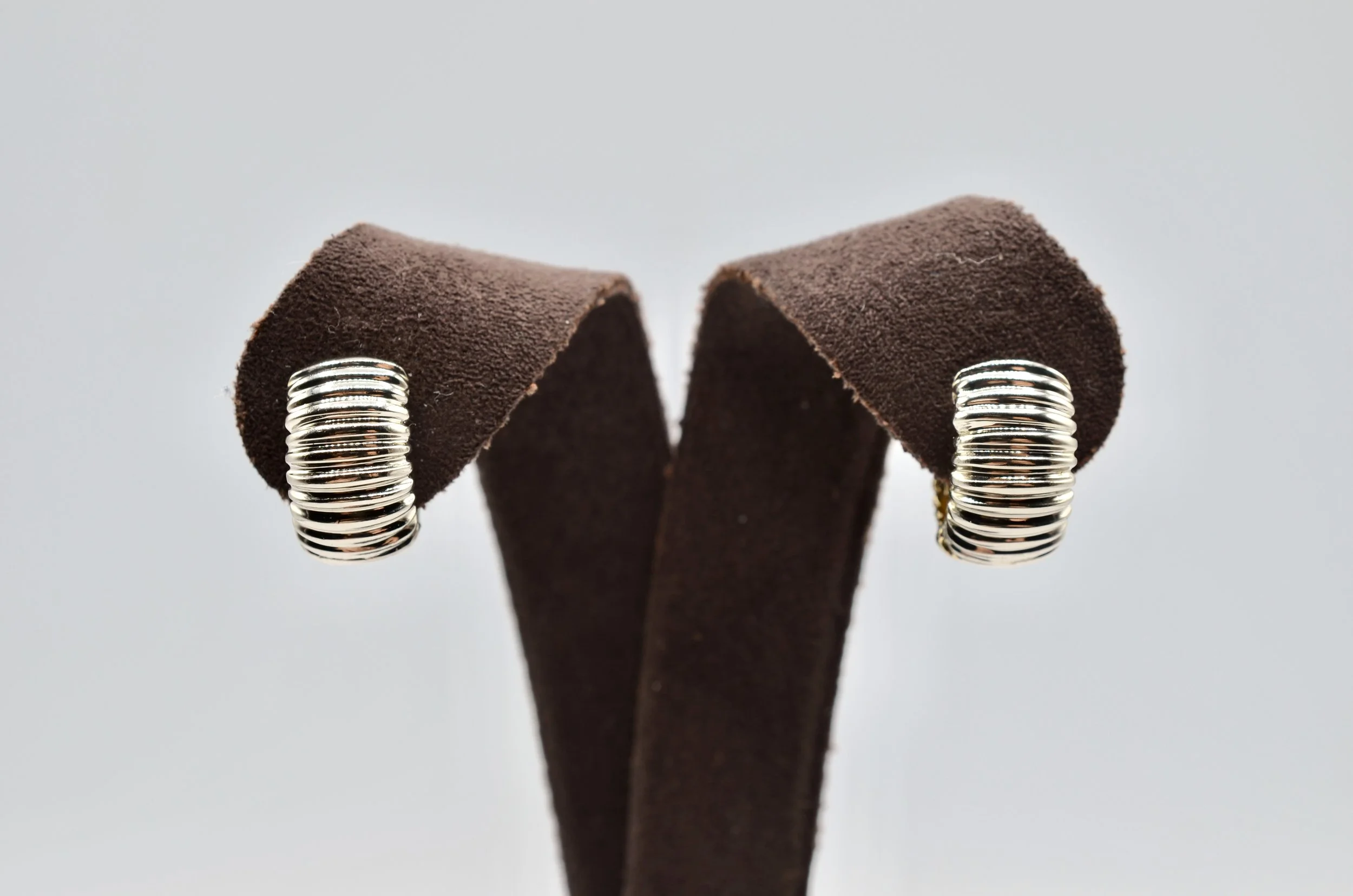 14k Two Tone Gold Reversible Huggy Hoop Earrings – 5.8g
