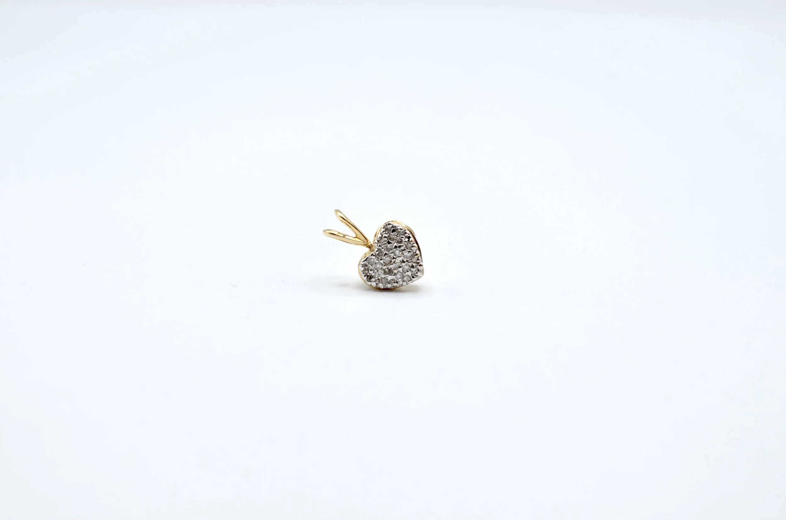 14K Two Tone Gold Natural Diamond Heart Pendant Pave Set 1.8g 15.6mm