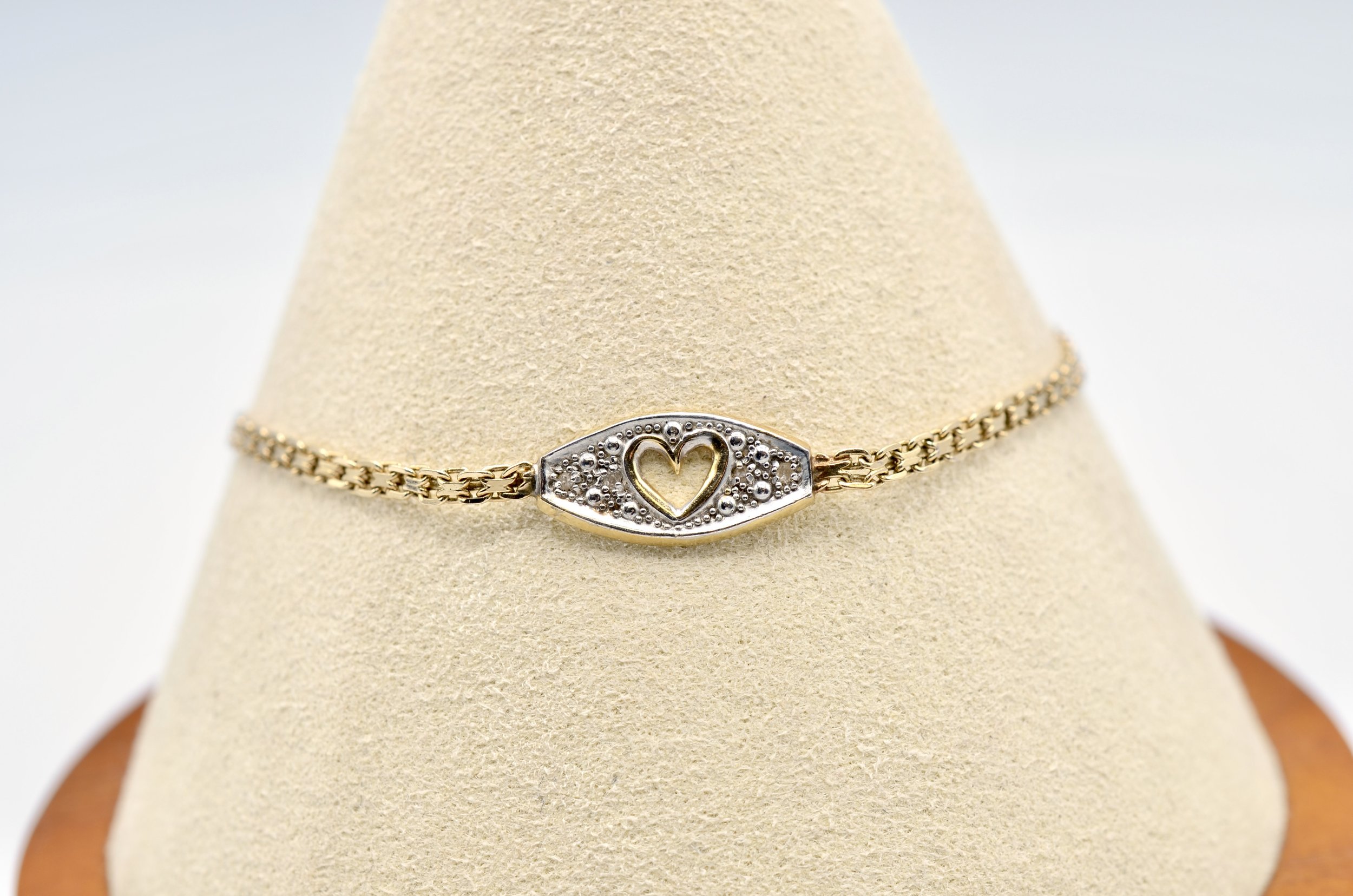 14K Two Tone Gold Cubic Zirconia Heart Bracelet 7” Delicate Chain 2.5g
