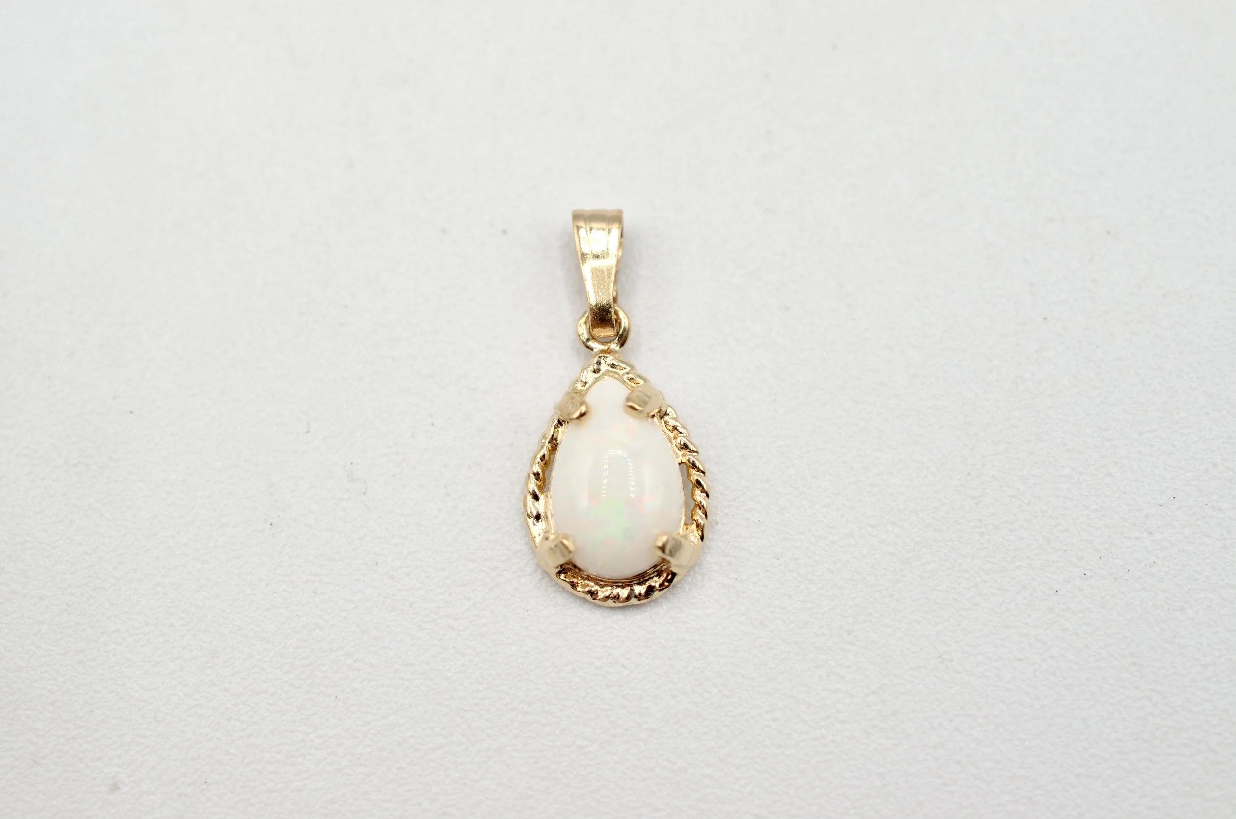 14K Gold Natural Opal Teardrop Pendant Charm 19mm Iridescent Gem 0.8g