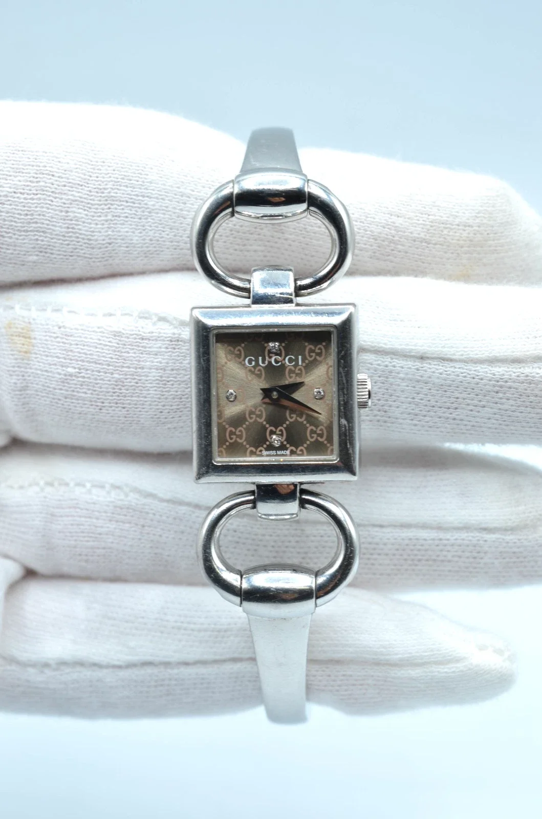 Gucci Tornabuoni 120 YA120509 Diamond Dial Bangle Watch Swiss Quartz