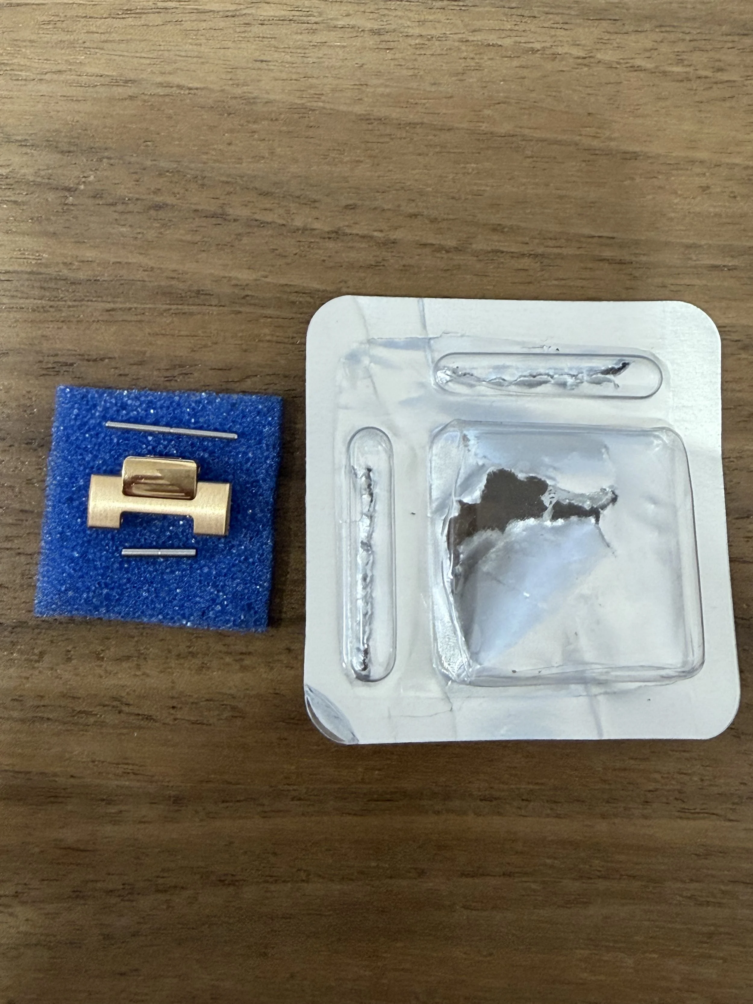 18k Rose Gold Patek Philippe Nautilus - Ladies watch Link 16mm Ref. 7118/1R-010
