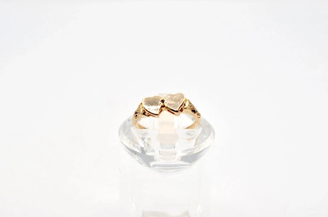 Vintage 14K Gold Double Heart Diamond Ring Size 7 Natural Diamond 2.4g