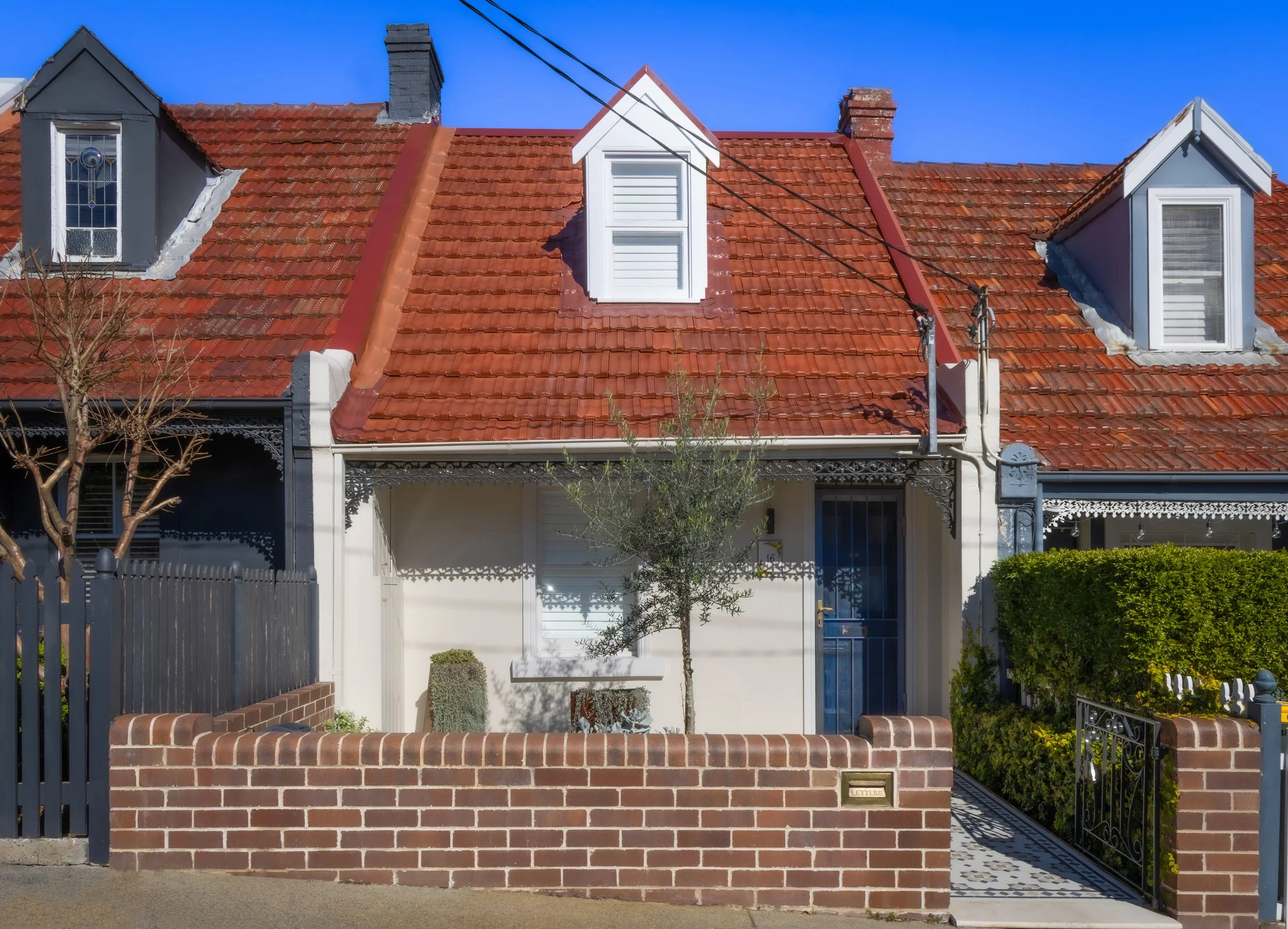 Photo 1 (16 Cary St).jpg