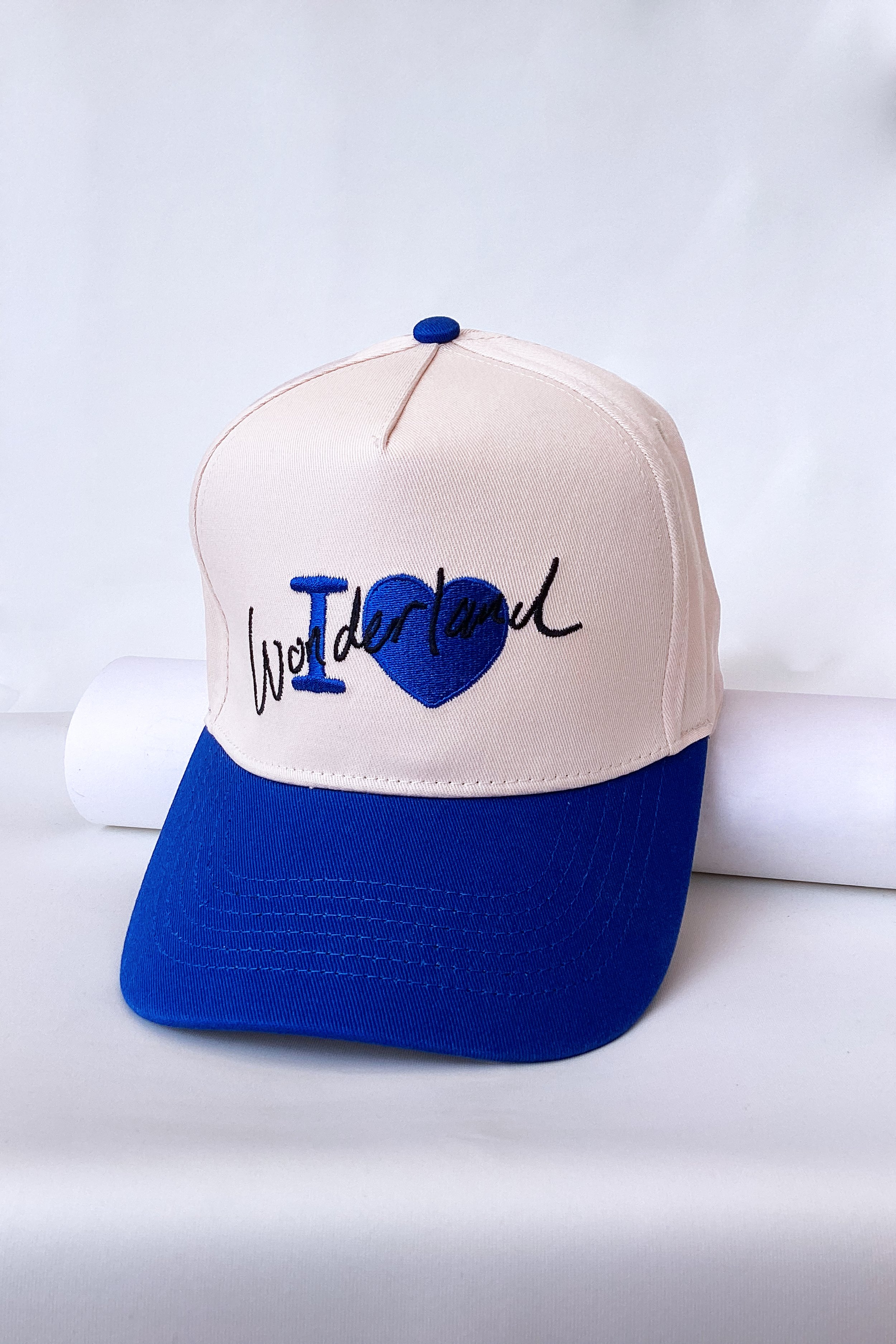 Caps_8.jpg