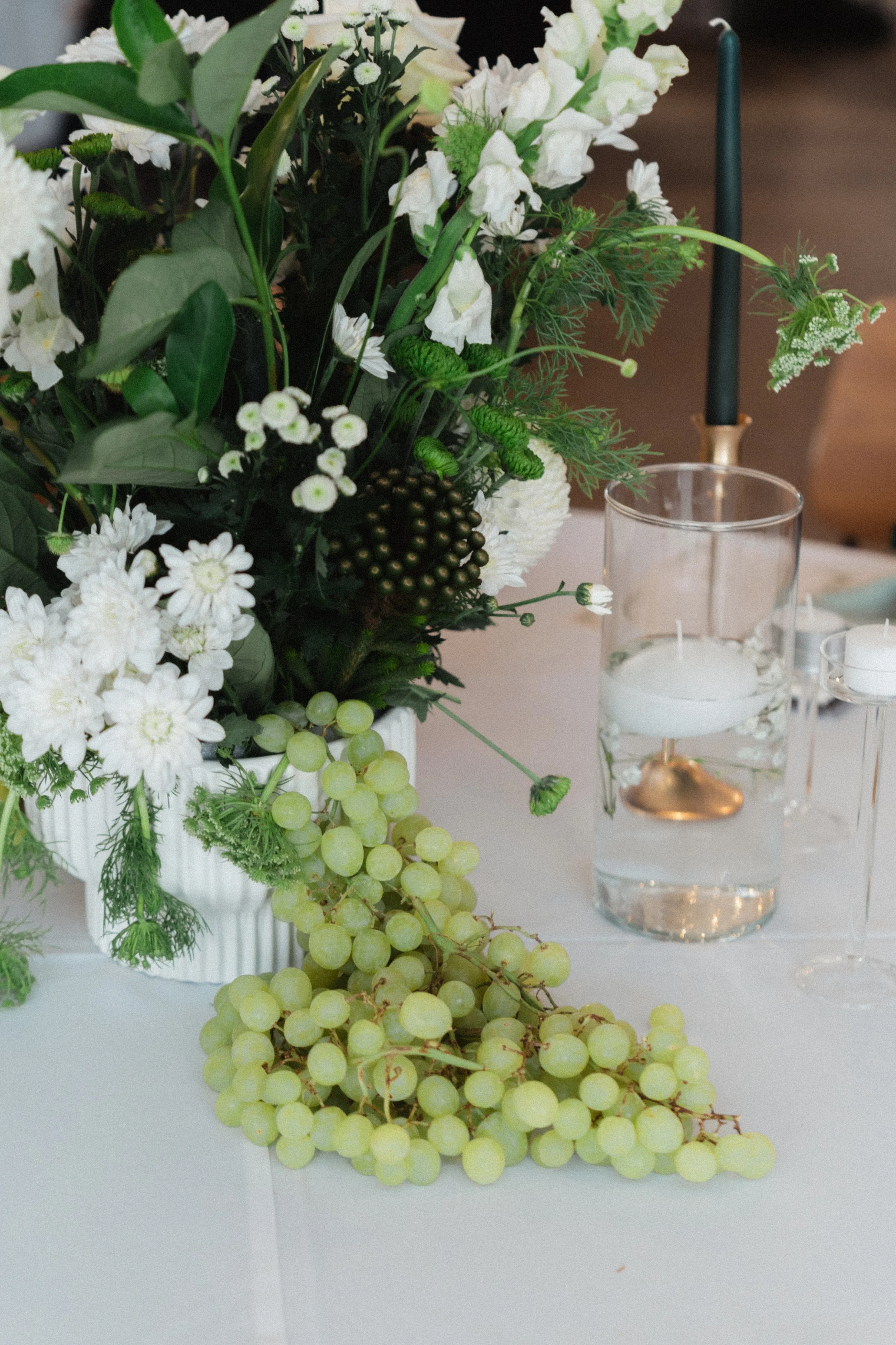 20251220 Toby & Rhi - AlexanderGroom.co0032 .jpg