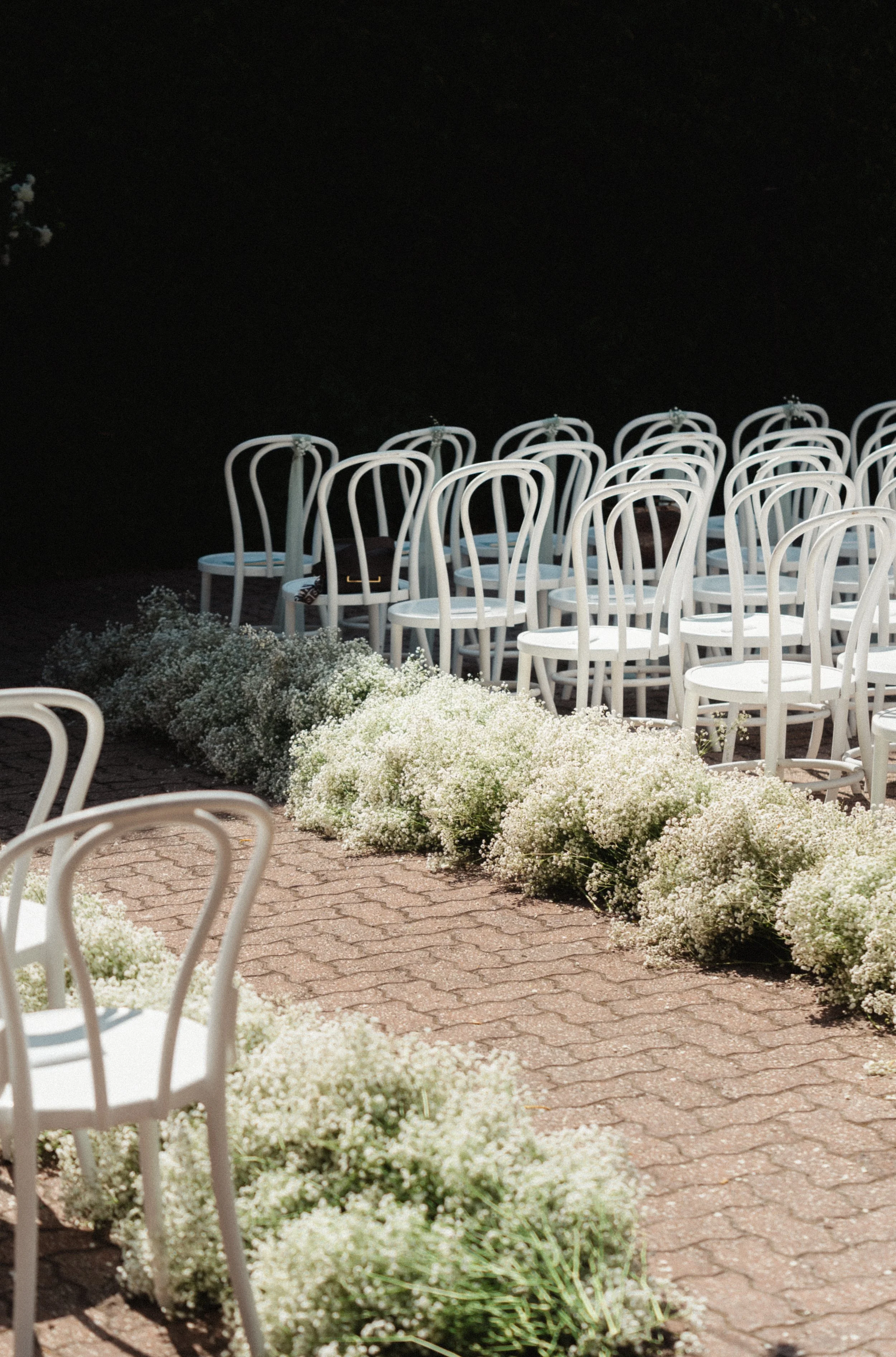 20251220 Toby & Rhi - AlexanderGroom.co0033 .jpg
