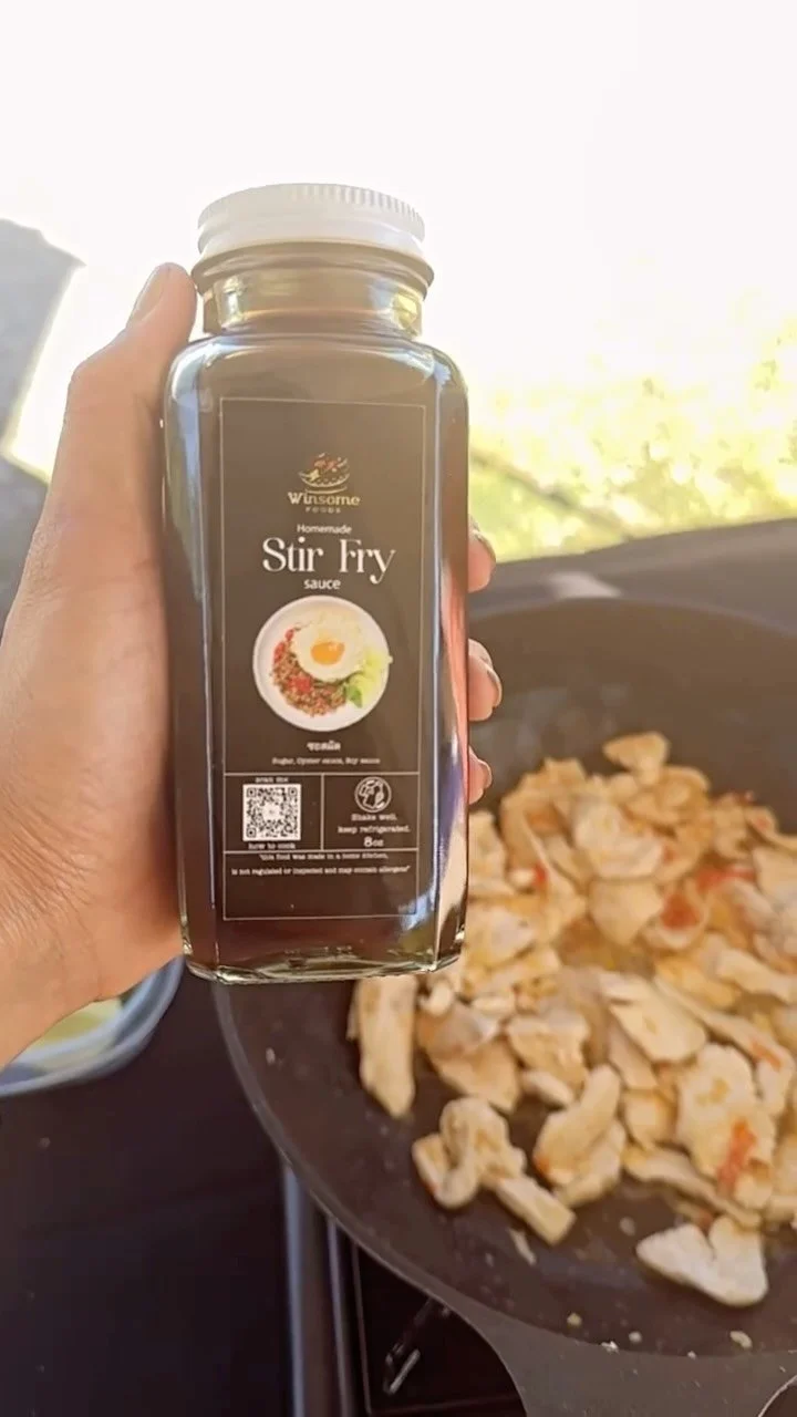 Pad Ka Pow is easy to make just have Winsomefoods’s stir fry sauce! Everyone can cook anywhere. Ingredients •protein as option •chili and garlic •chicken broth •lime juice • basil •stir fry sauce #winsomefoods_th