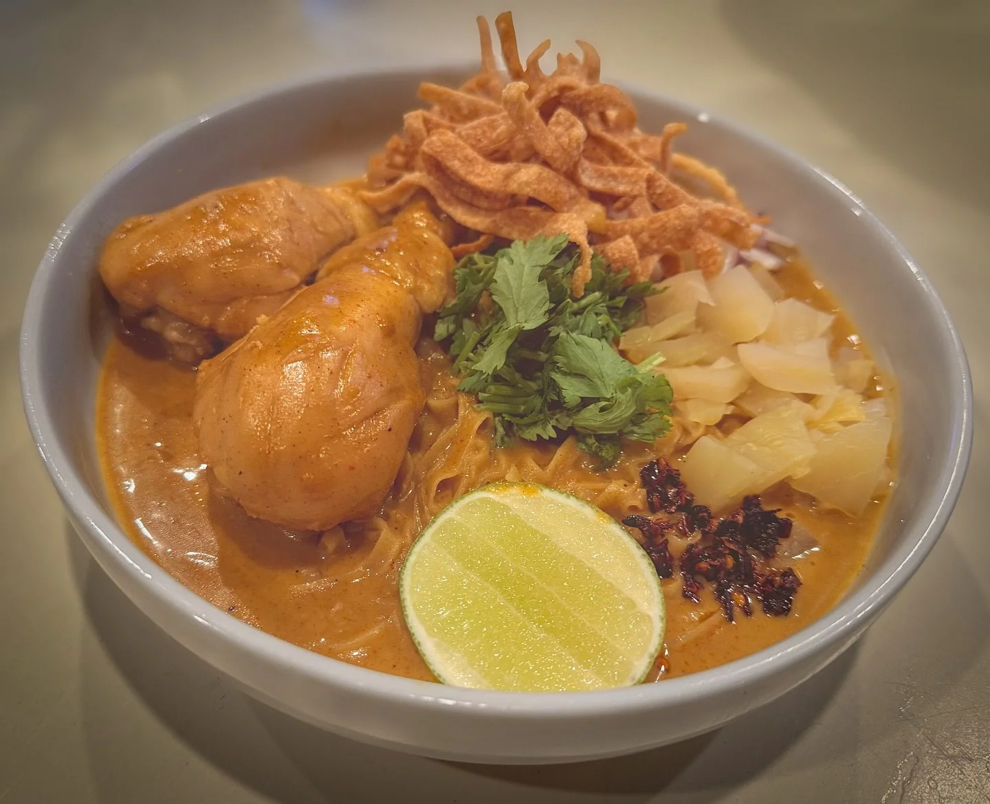 “Northern Thai elegance in every bite — our signature Khao Soi is a luxurious blend of silky, spiced curry and tender noodles in a rich, creamy harmony. Learn to master it, or indulge in a private dining experience.” πβ¨ cook with l