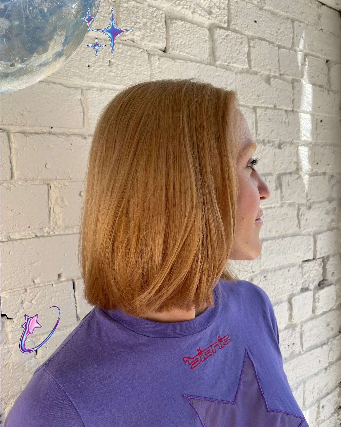 this toner is sooo pretty! warm AND pearly?? wowww 😮&zwj;💨 thanks coming in and for the yap session @bbyviccy !

#hairstudent #melbournehairdresser #bibaacademy #creativehaircolor #melbournecreatives