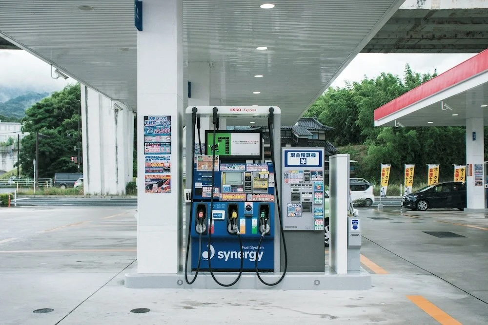 How to use petrol and fuel stations in Japan (and Hakuba)