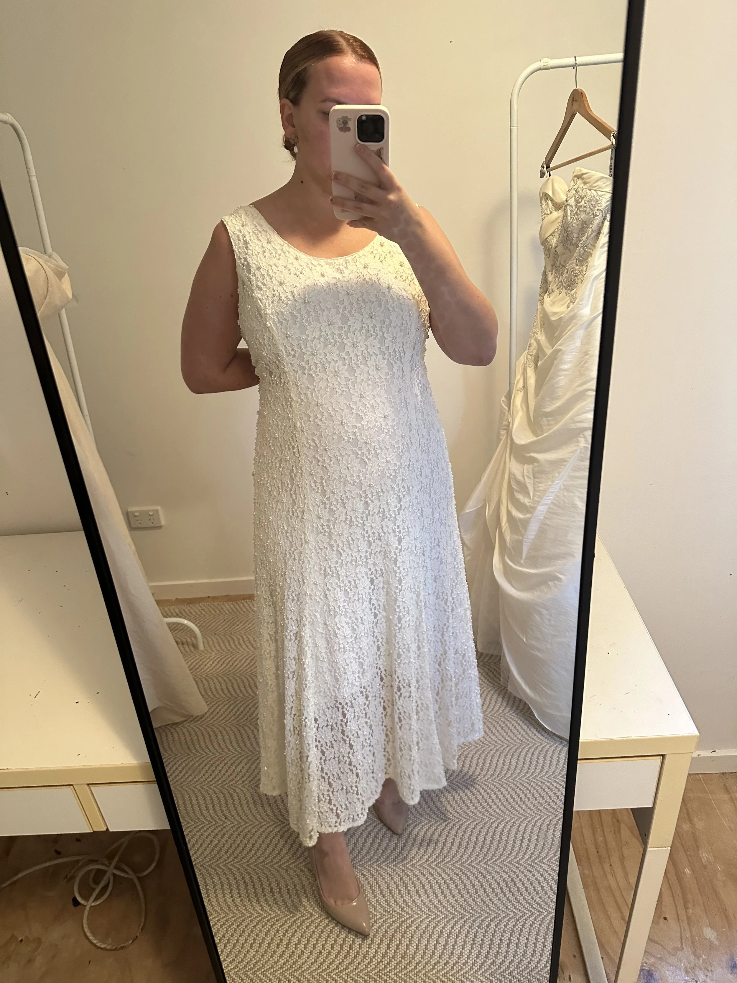 1990s Embellished Pearl Lace Bridal Gown