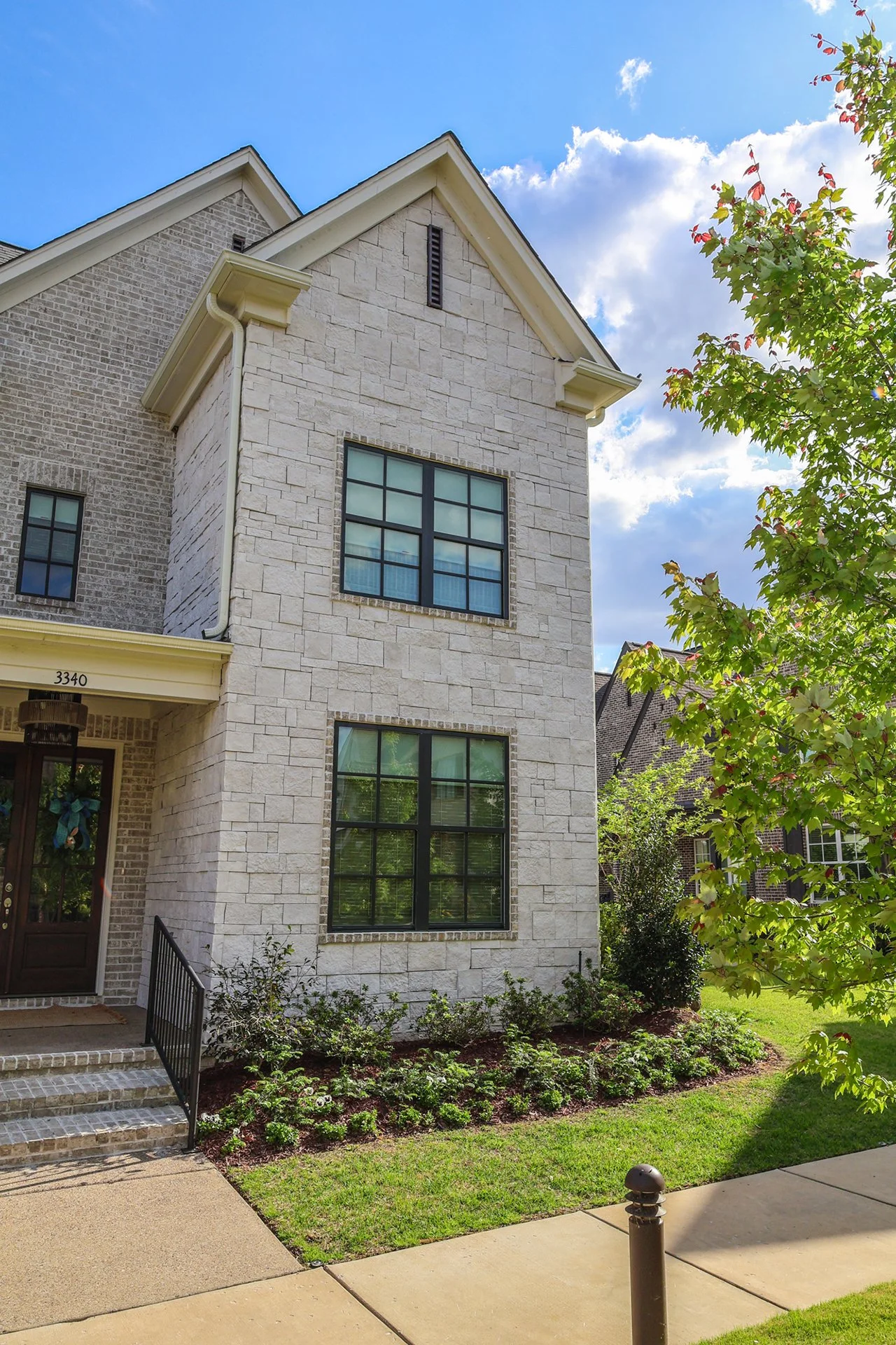 detail and architecture of two story curbside virew