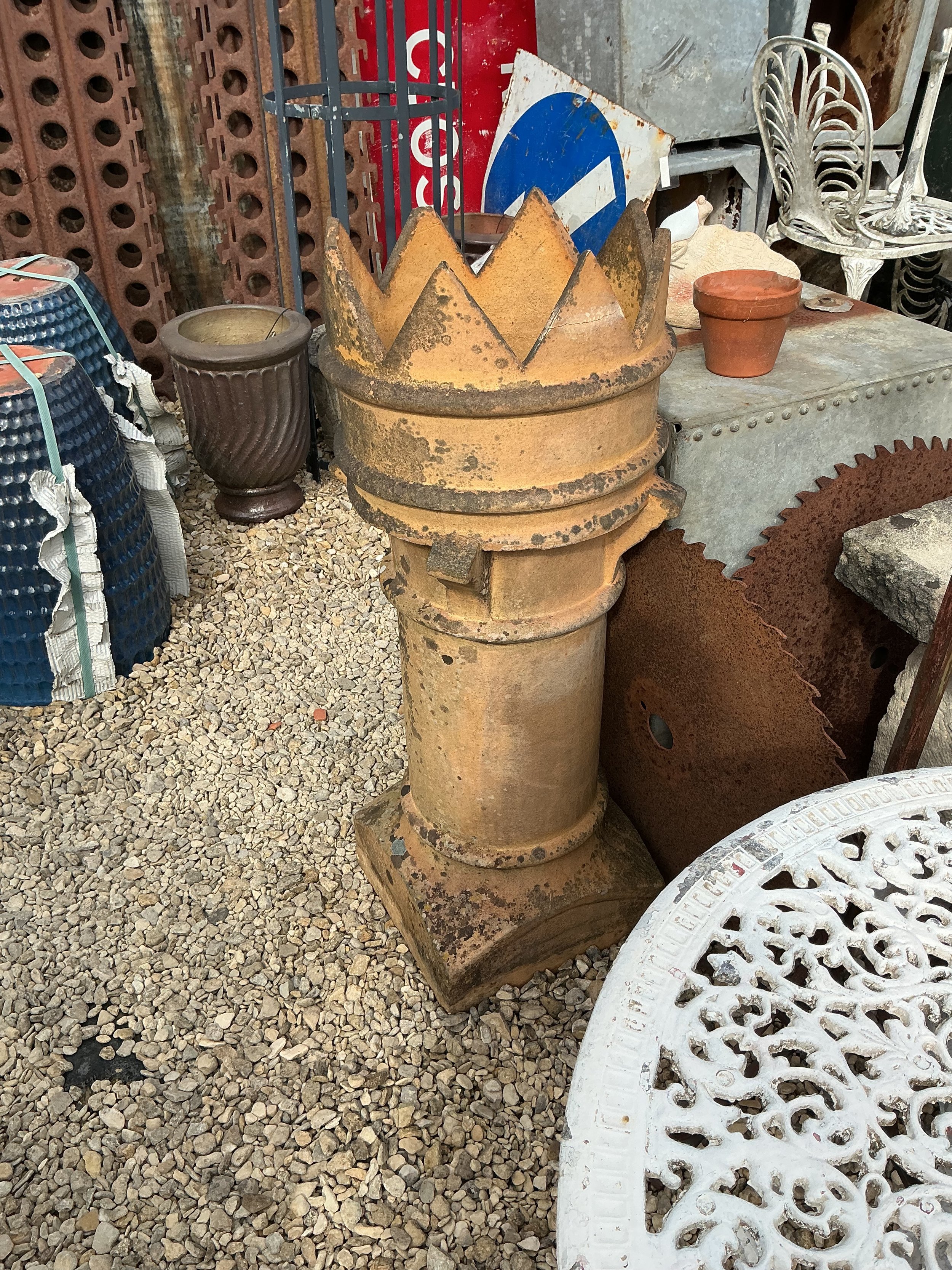 Buff coloured Chimney pot.