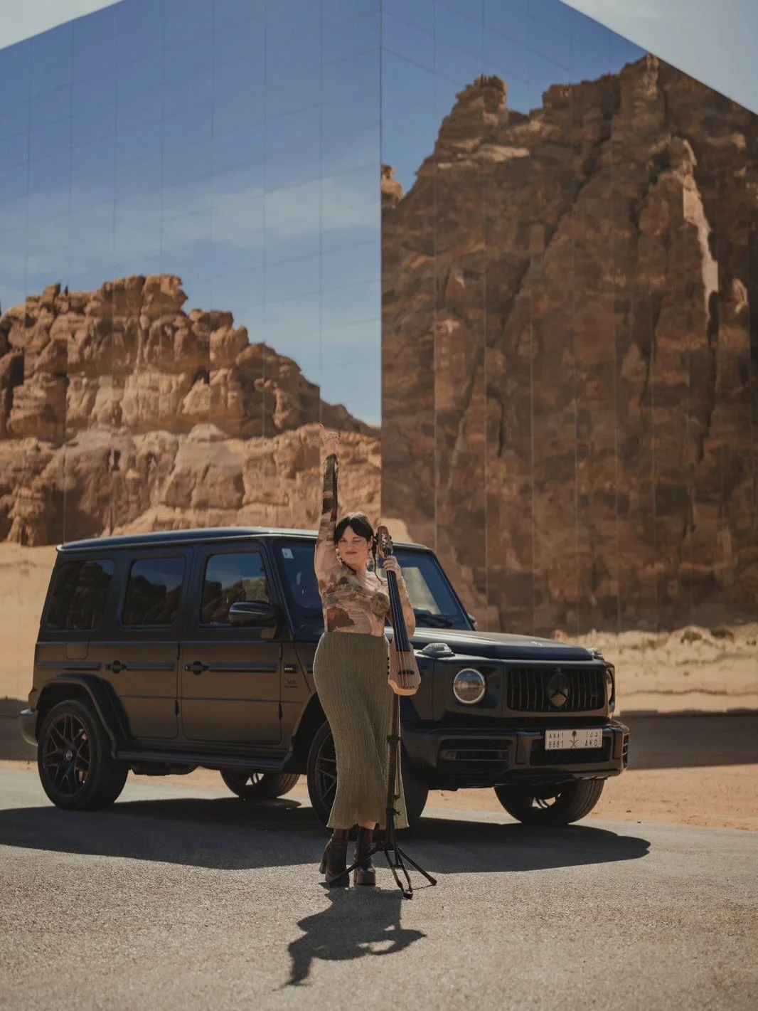 Un bon taux de cringe dans ma DA pour finir 2025🥴Ps : le G-Wagon n&rsquo;est pas &agrave; moi le malaise si.