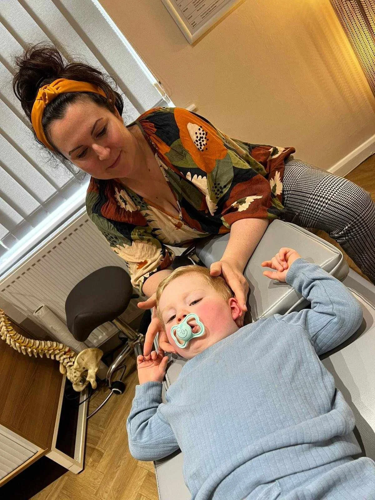 Chiropractor in Kettering, Chiropractic care for babies in Kettering. Cranial sacral therapy, CST, Cranial osteopath