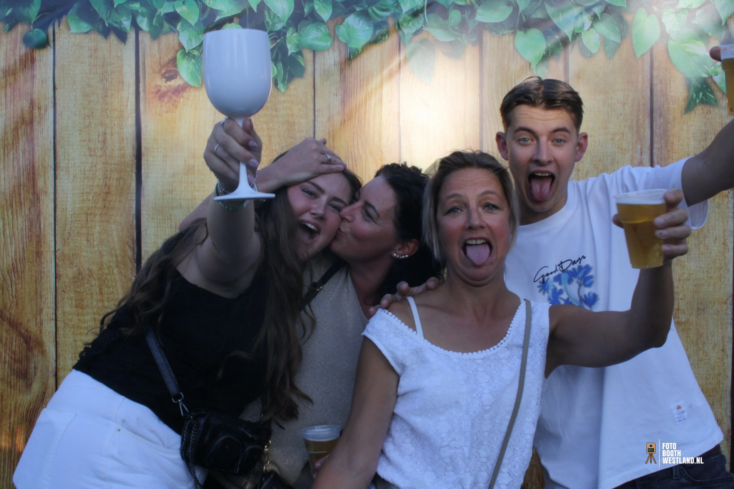 Fotoboothwestland.nl_feestweekkwintsheul-026.jpg