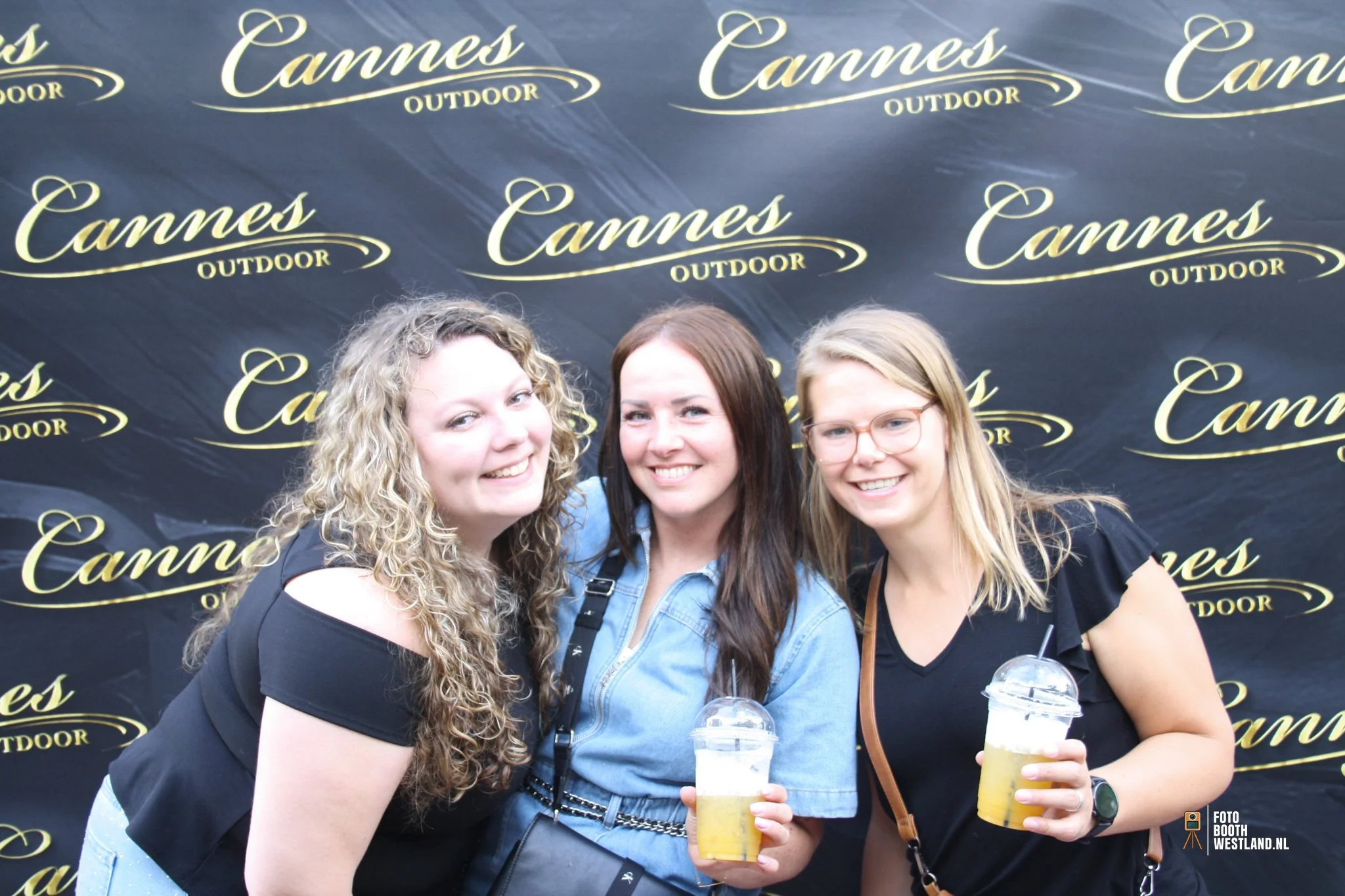 Fotoboothwesltand.nl - Cannes Outdoor-160.jpg