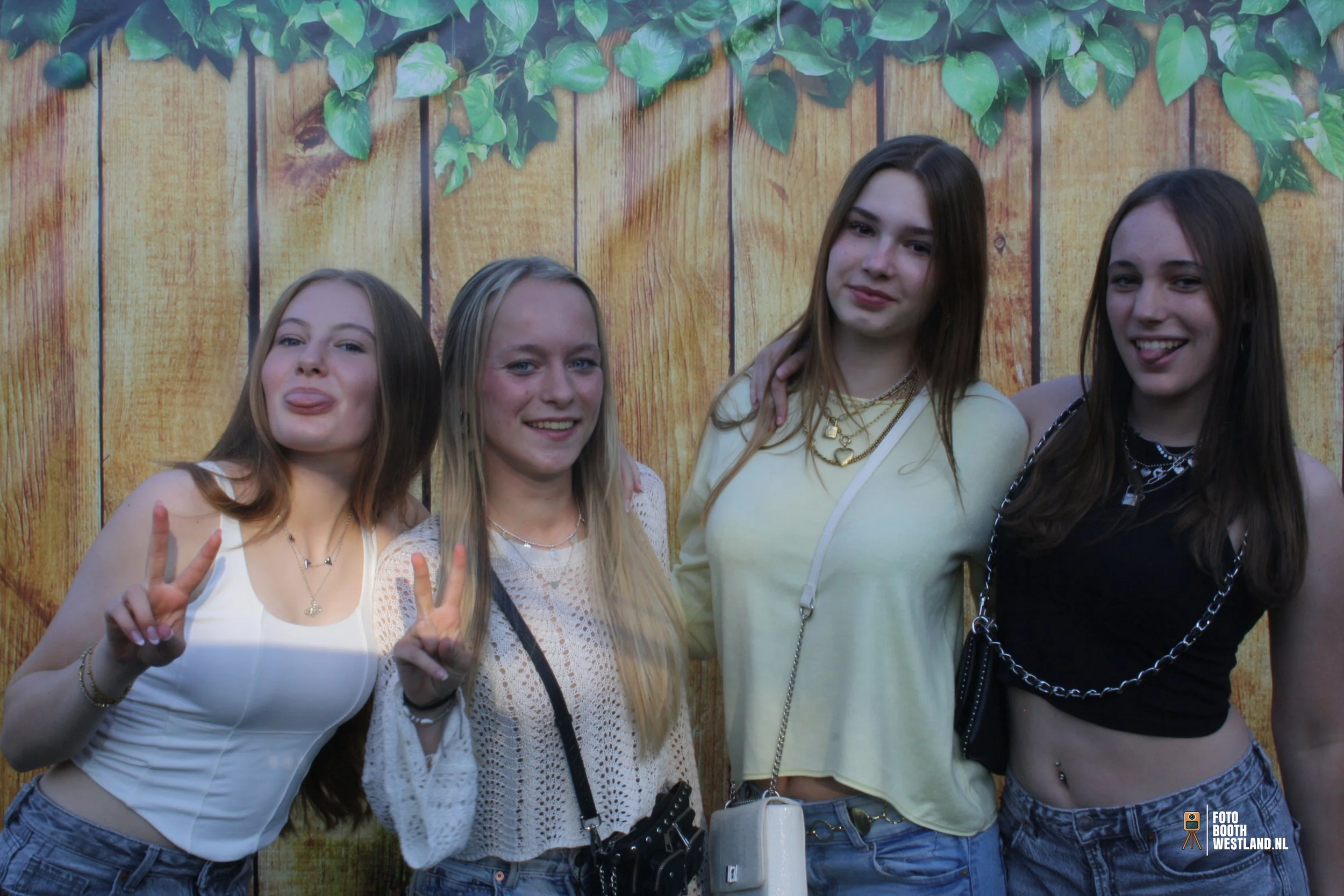 Fotoboothwestland.nl_feestweekkwintsheul-042.jpg