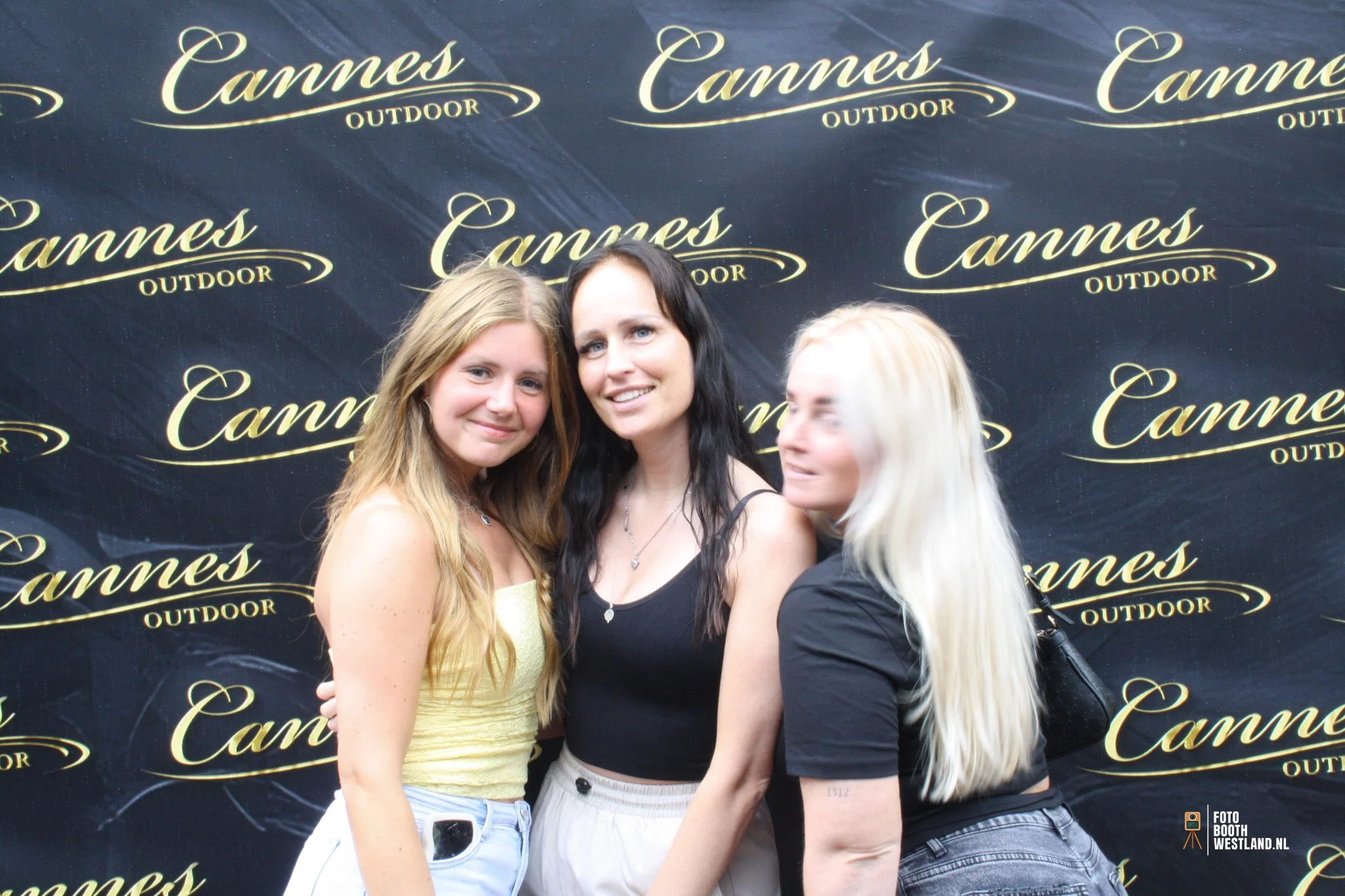 Fotoboothwesltand.nl - Cannes Outdoor-022.jpg