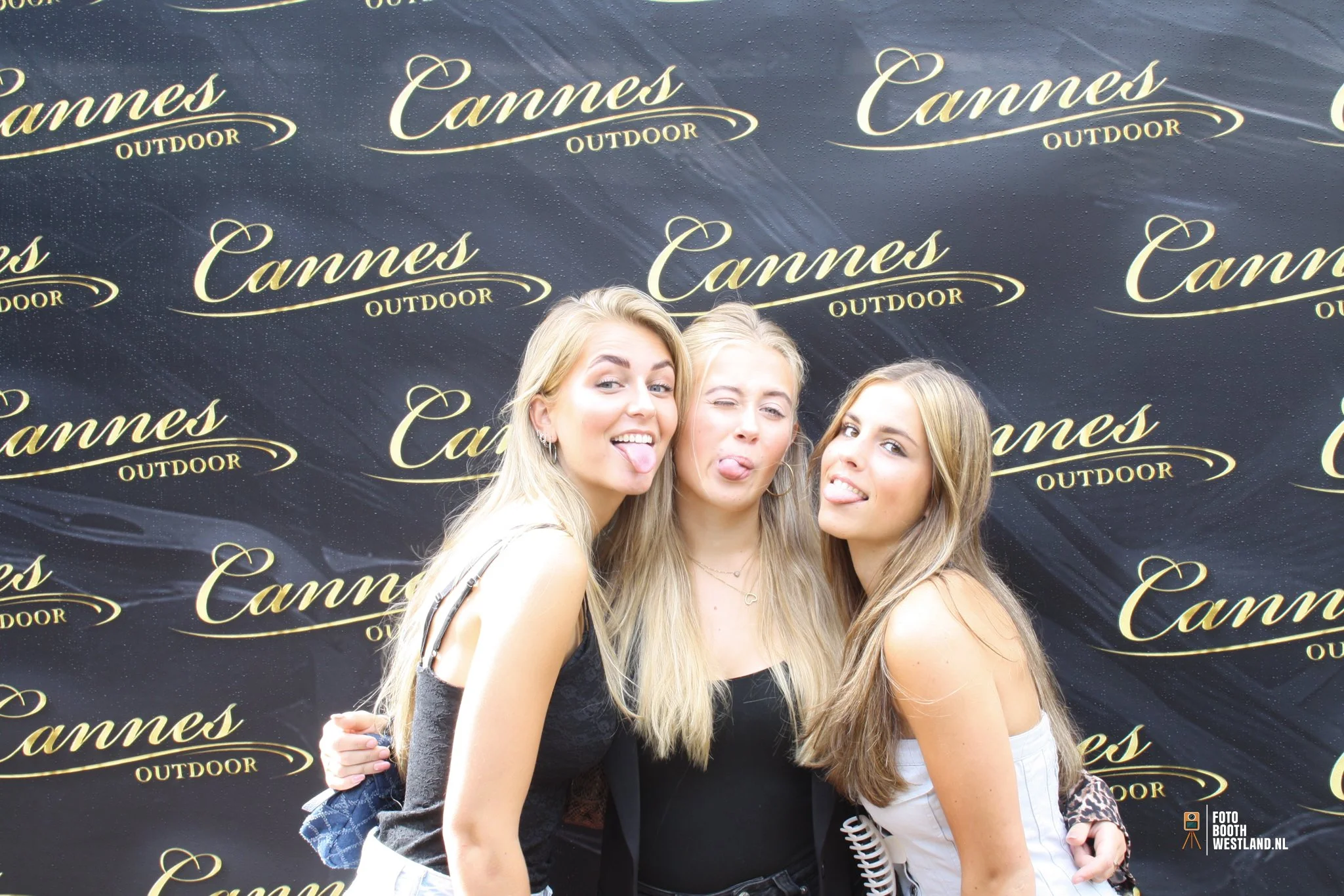 Fotoboothwesltand.nl - Cannes Outdoor-005.jpg