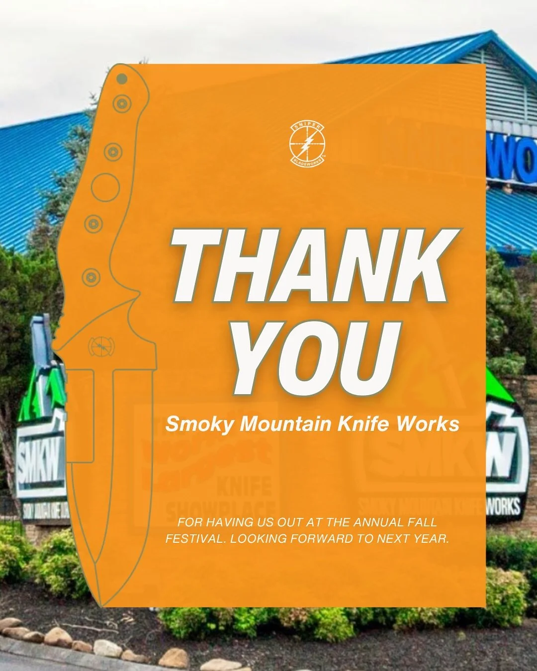 We wanted to shout a HUGE Thank You to the Smoky Mountain Knife Works crew for having us out this past weekend at their Fall Festival! It was a blast to visit & see our gear in the biggest knife store in the country!
Another thank you goes to th