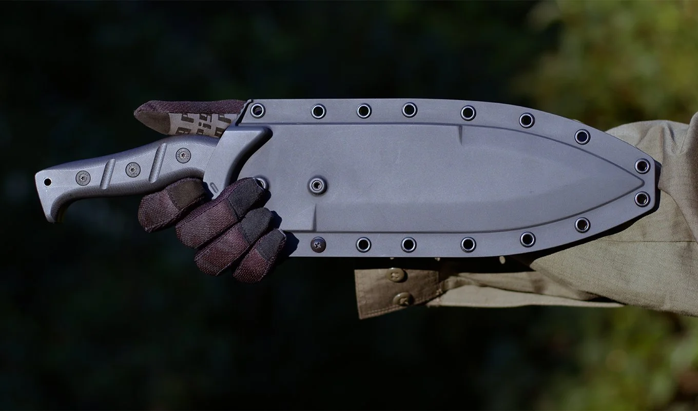 Smatchet_Sheath-outdoors.jpg