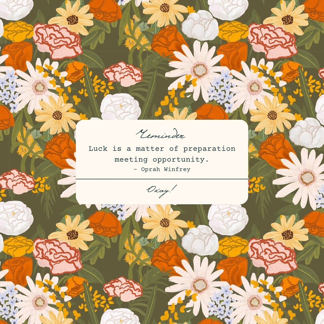Just a reminder&mdash;October is here! Only two more months, and the year will come to an end. Time flies!
.
.
.
.
.
.
.

#lemfindesign #textilepattern #printandpattern #patterndesigner #surfacespatterns #licensingartist #artoninstagram #floralillust