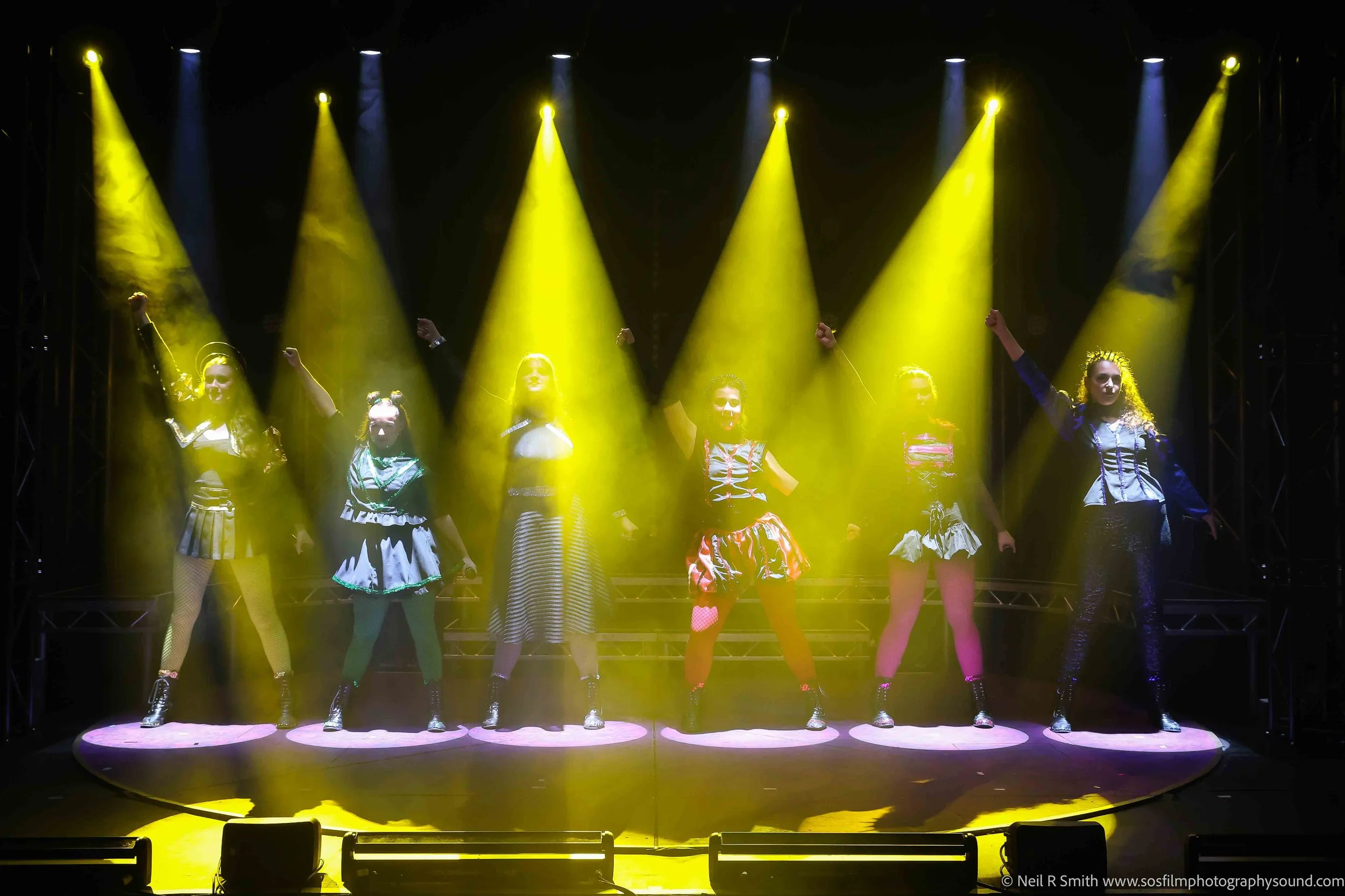 SIX Teen Edition 2025 - MNC