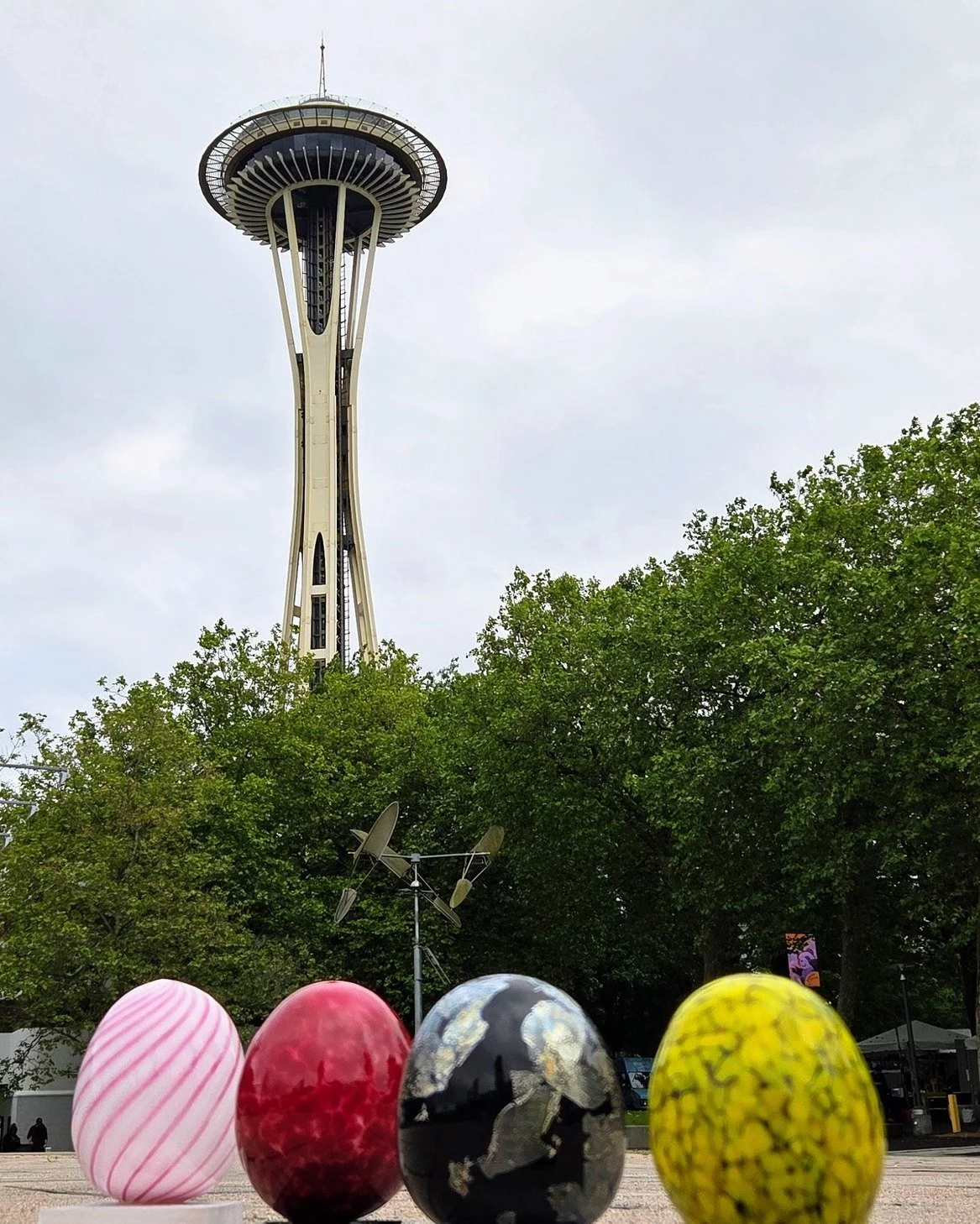 Follow the eggs!

Visiting Seattle &amp; Bellevue before or after Easter Swing? We highly suggest you do and to prove it, we made a list of our favorite things in the area. 

https://easterswing.org/visiting-seattle
#seattle 
#westcoastswing 
#easter