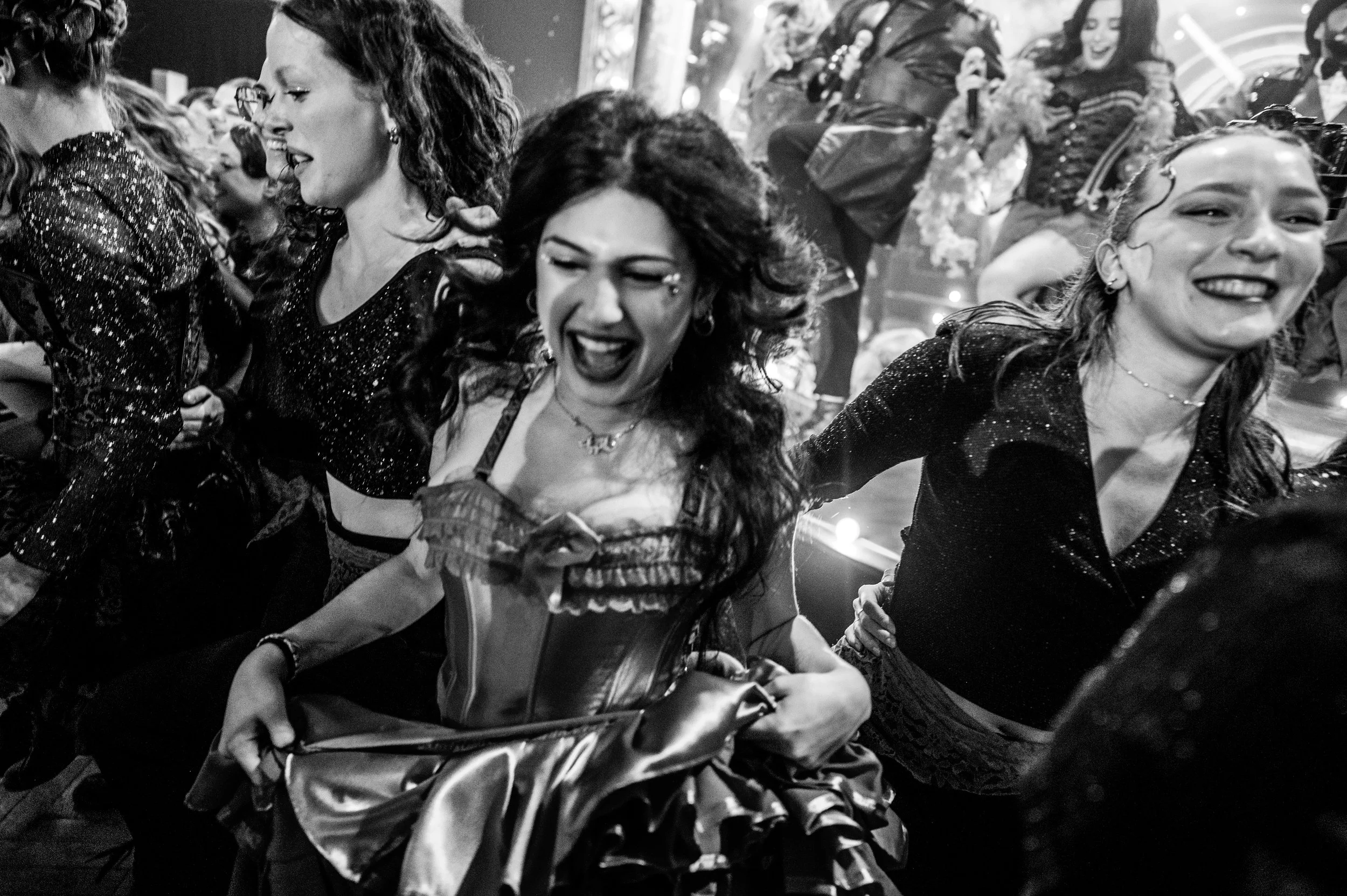 All for the Cabaret !