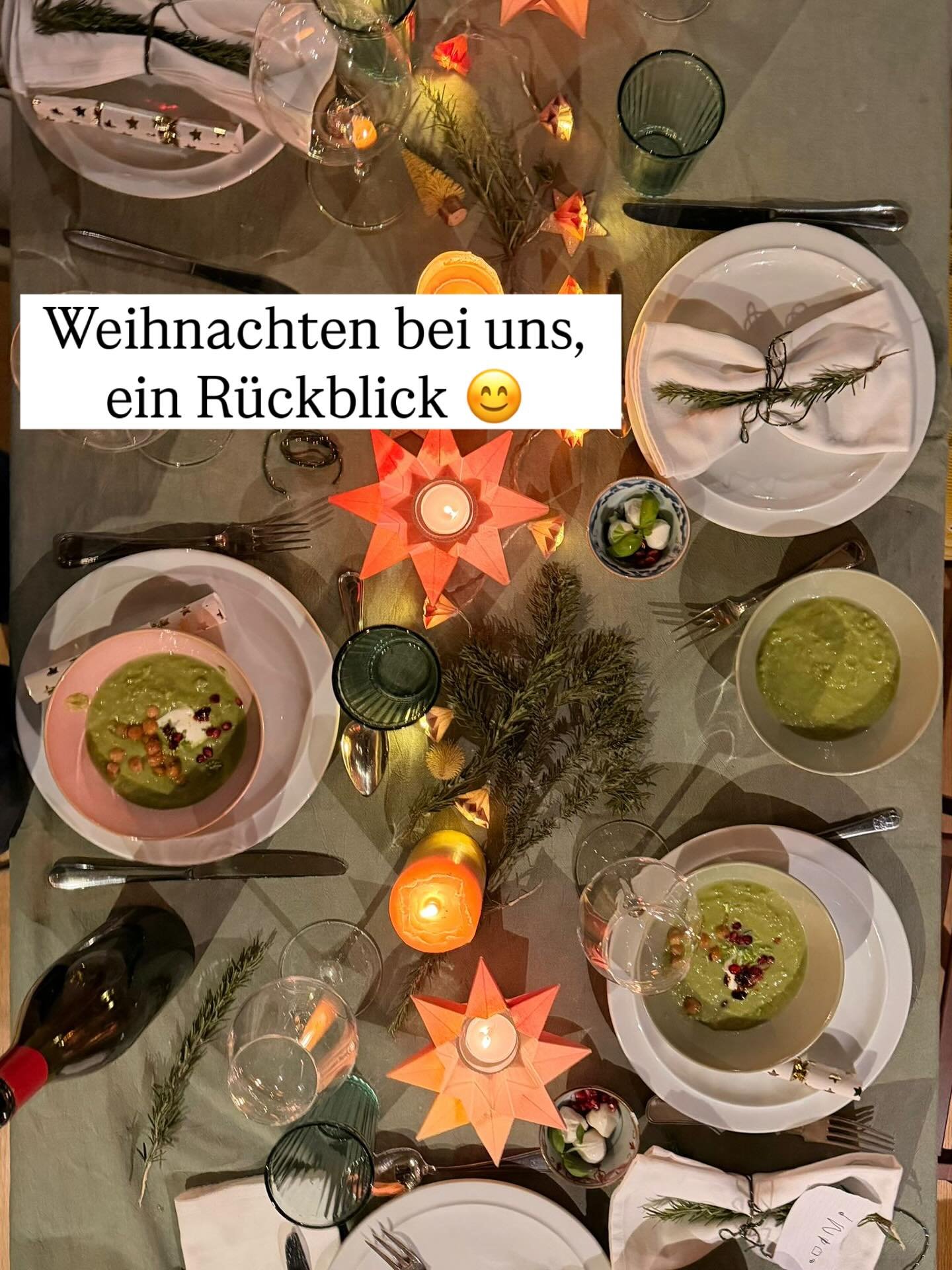 Weihnachten 2025 &ndash; lecker, festlich, gem&uuml;tlich und reichlich &ndash; und jetzt geht es wieder zur&uuml;ck zu ayurvedischer Leichtigkeit und Einfachheit! ✨Wer von euch freut sich auch wieder auf die Alltagsk&uuml;che :)?
#weihnachtsfeier #a