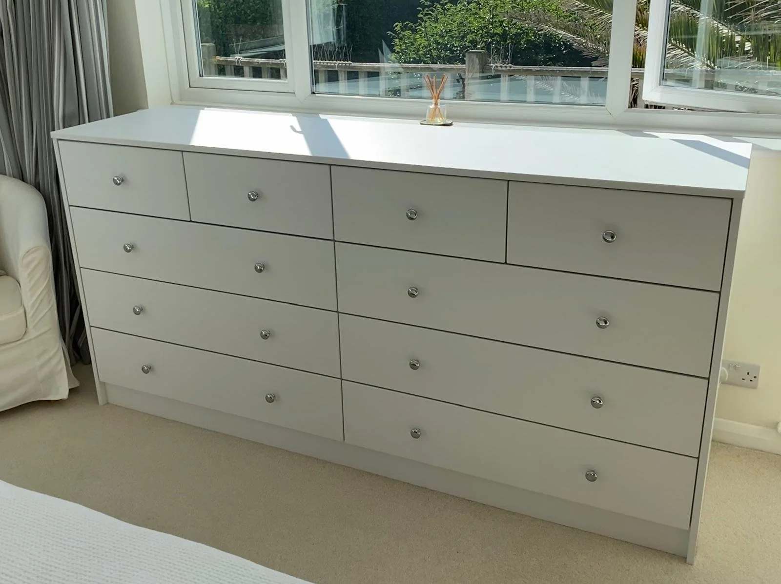 Tongue & Groove panels chest of drawers.  Bella Austin. Porcelain white. seaside bedroom furniture. fitted wardrobes. west wittering. west sussex.