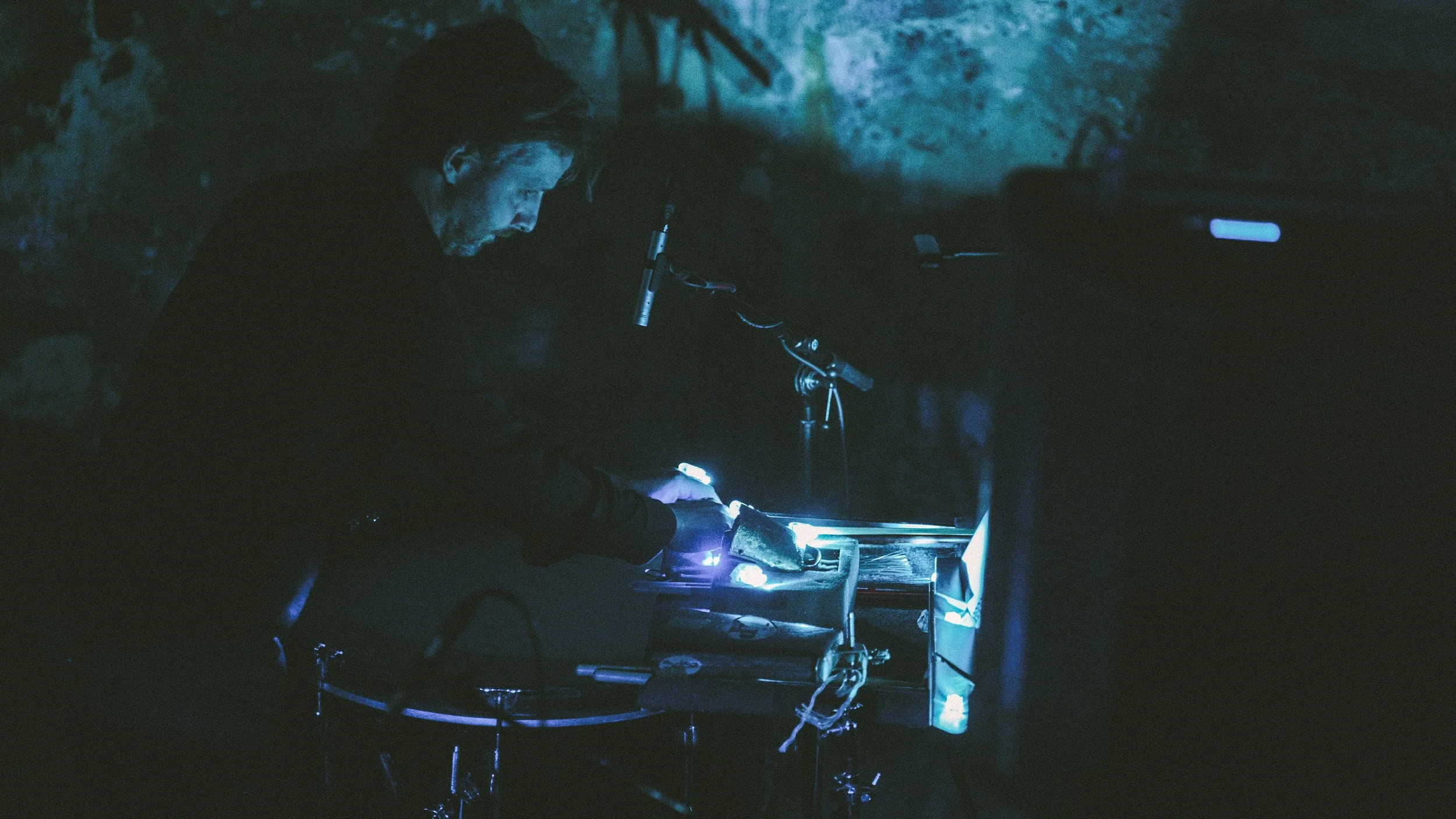 AURA - Anna Thorvaldsdottir