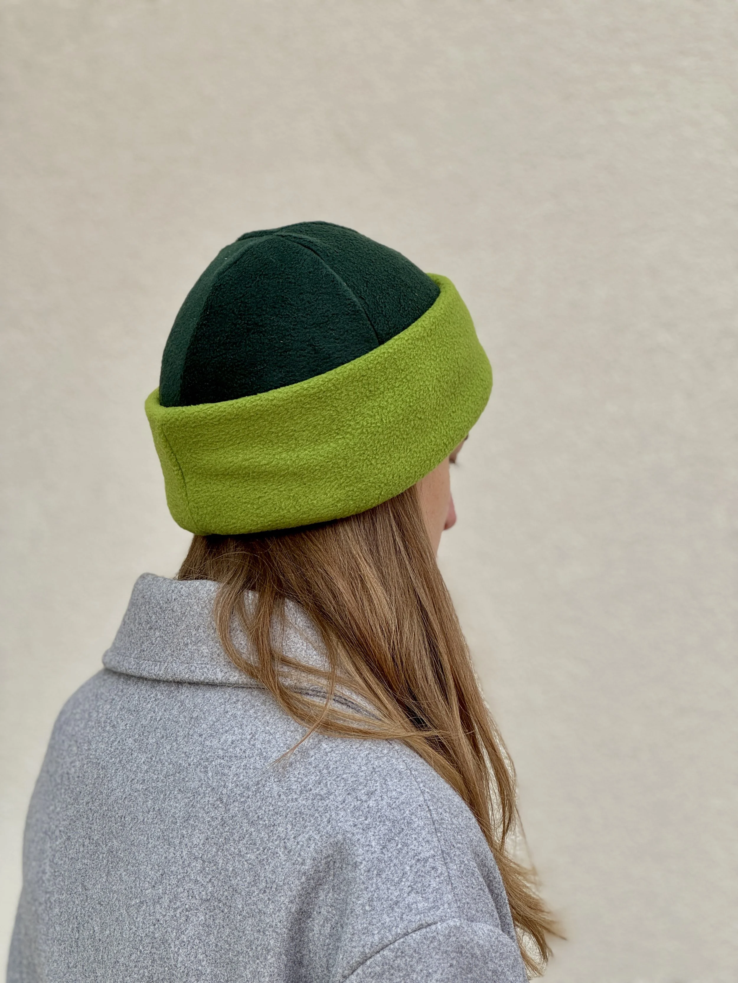 bonnet-polaire-fait-main-colorblock-vert.jpg