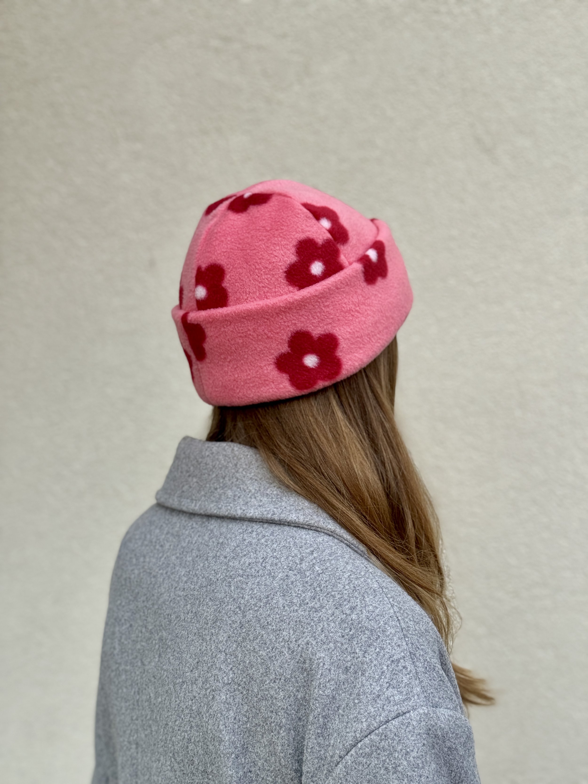 handmade-fleace-beanie-autumn-winter-accessory-flowers-pattern.jpg