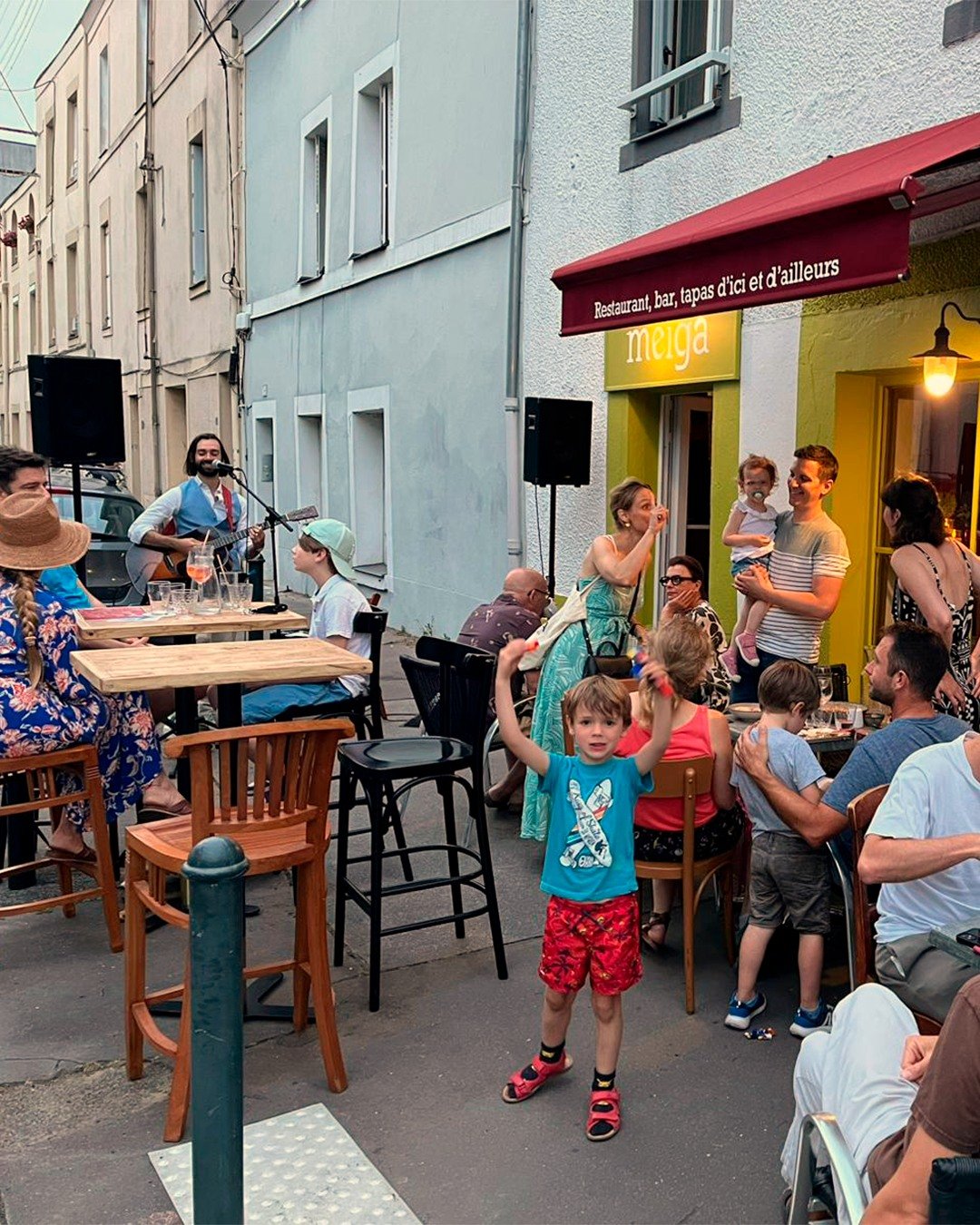✨ Premi&egrave;re soir&eacute;e et premi&egrave;re F&ecirc;te de la Musique chez Meiga !

Un immense merci &agrave; @chinggis_yatga  pour cette belle ambiance. Et aussi, merci &agrave; vous, nos premiers clients, d&rsquo;avoir partag&eacute; ce momen