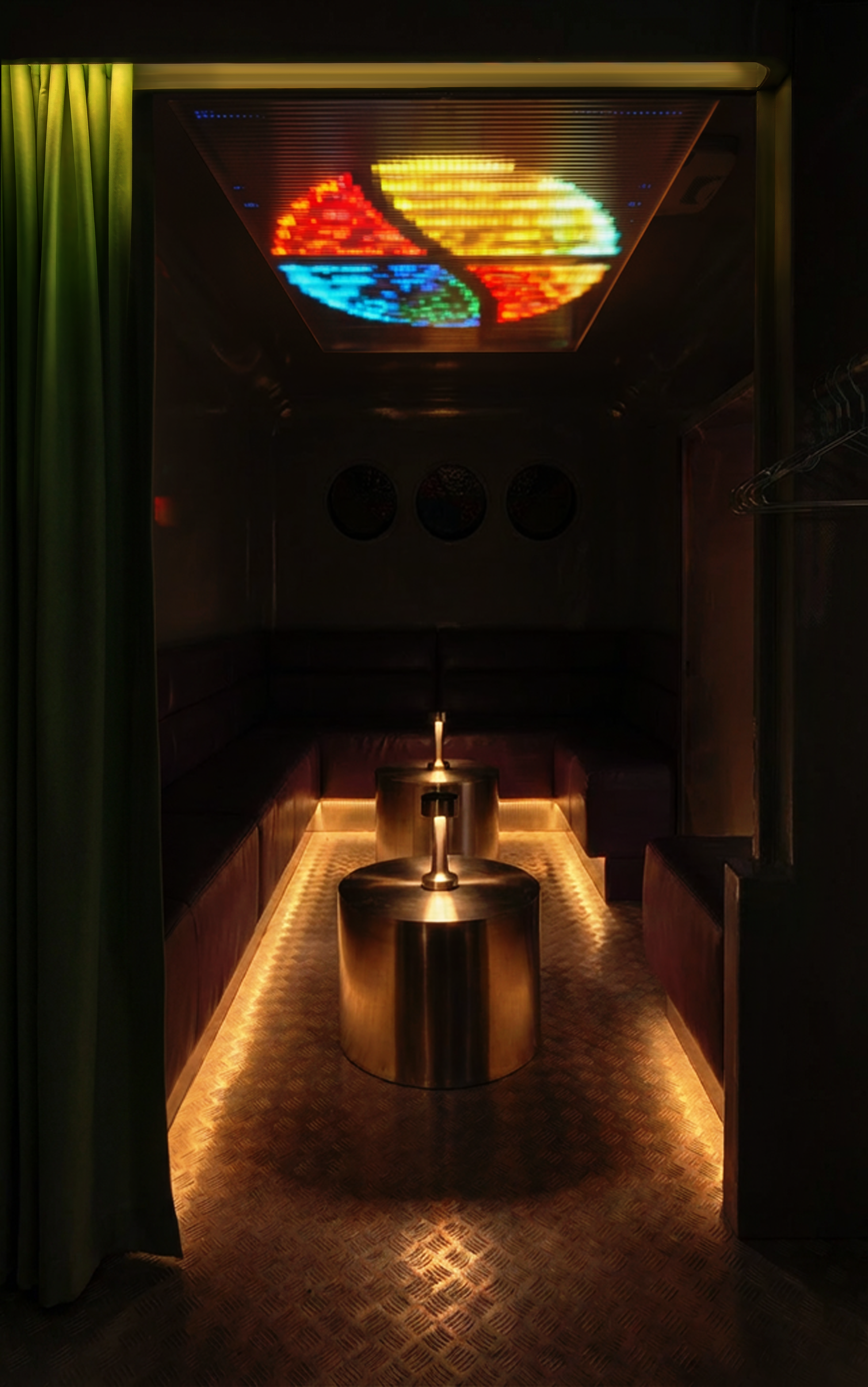 interior02_07_nightlightscurtainpixel.png