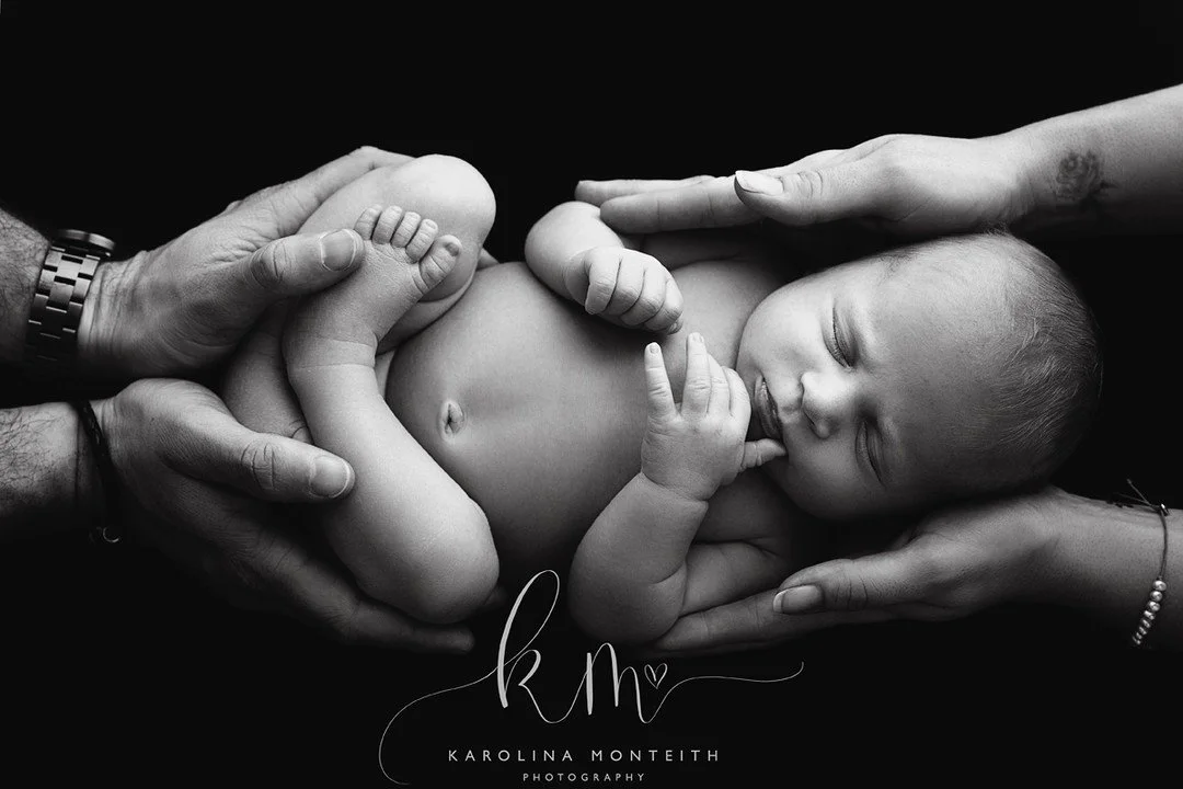 Archie😍, 3 weeks today! So handsome, so precious... In the best, safest and most loving place in the world❤️

#babysession #baby #newborn #newbornsession #newbornphotography #newbornposing #inparentshands #suffolk #suffolkphotographer #cambridgeshir