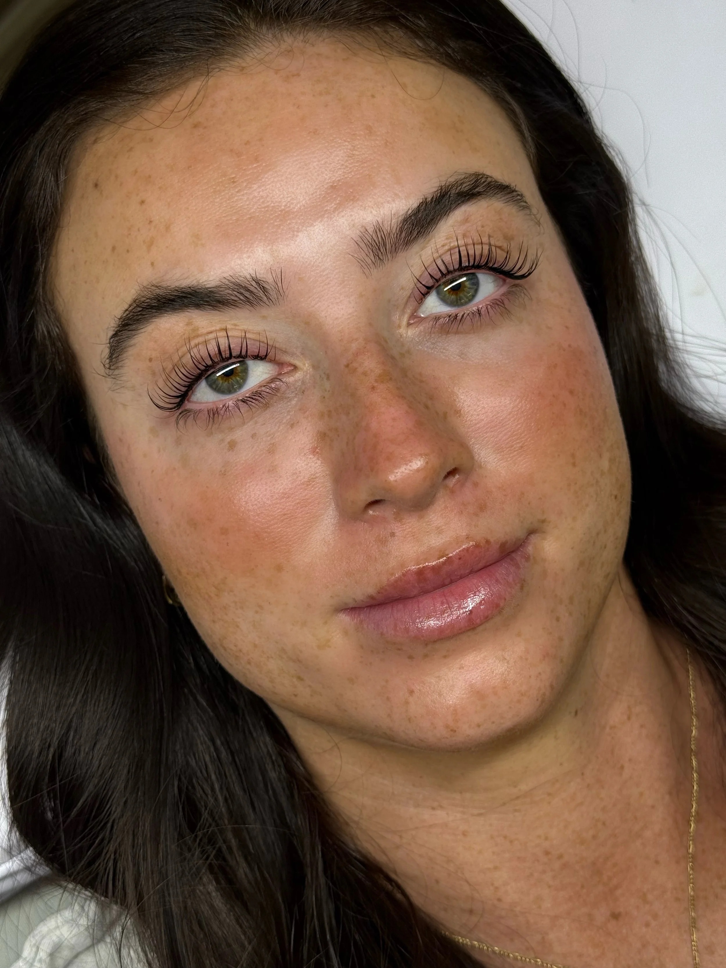 Facetune_12-11-2025-14-40-38.jpeg