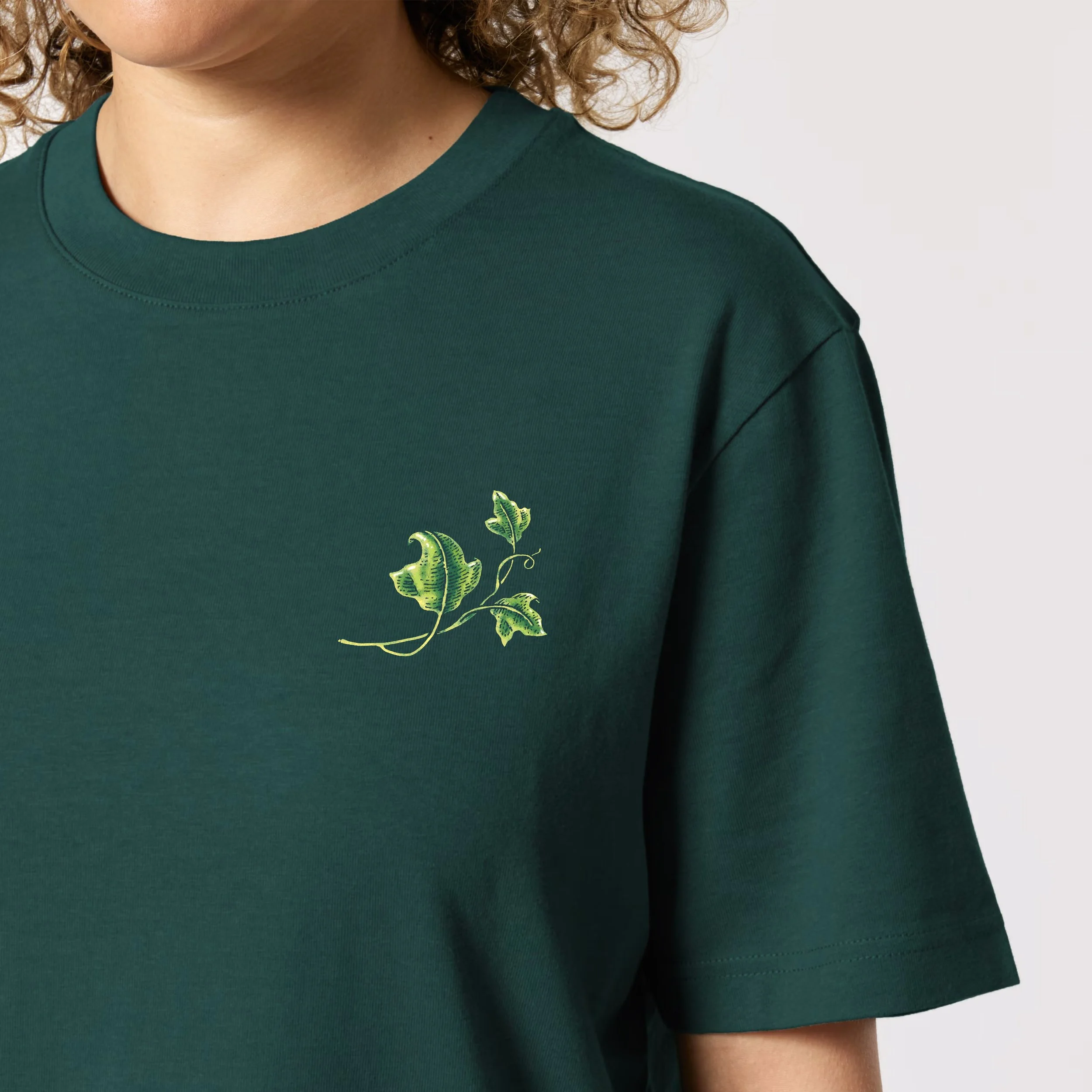 Ivy-on-Glazed-Green-Front-3.jpg