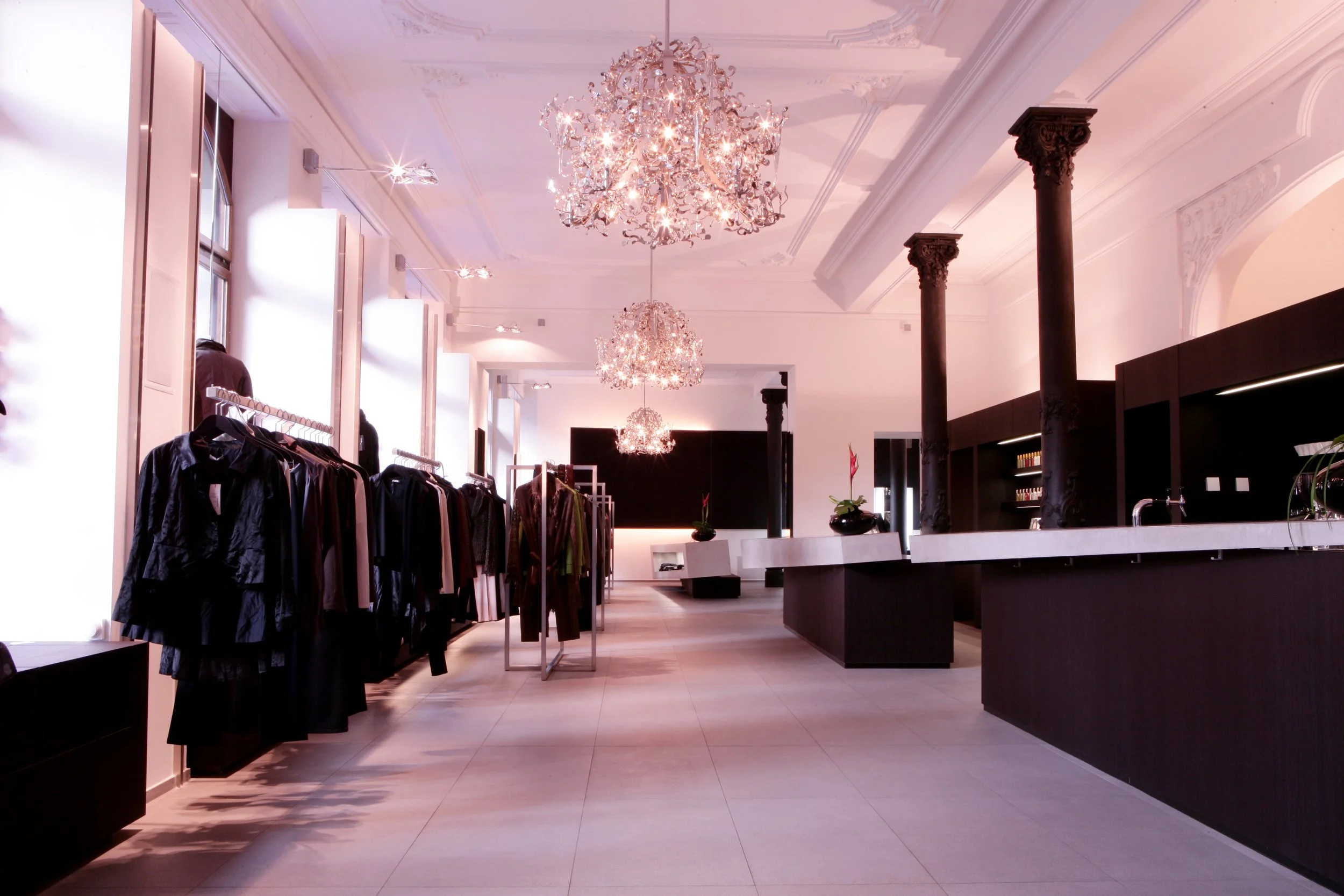 AERNI Haar Kleid Bar Spa 📍Bern & Interlaken