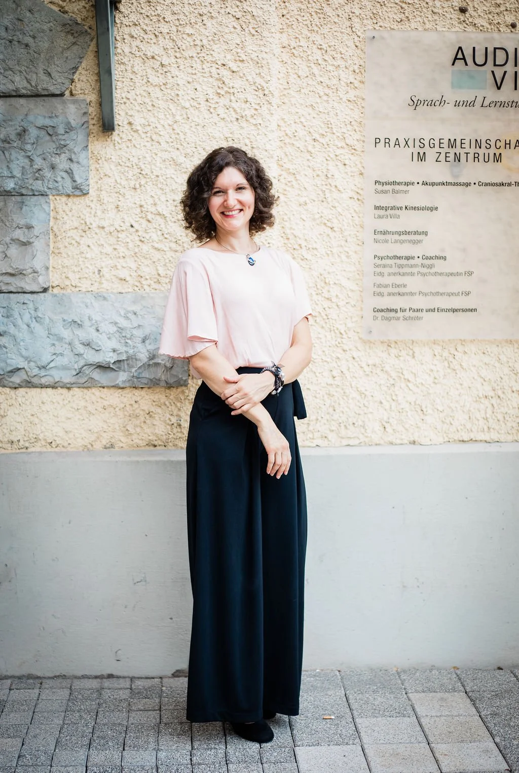 Branding_NicoleLangenegge_NilaErnährungsberatung-0280.jpg