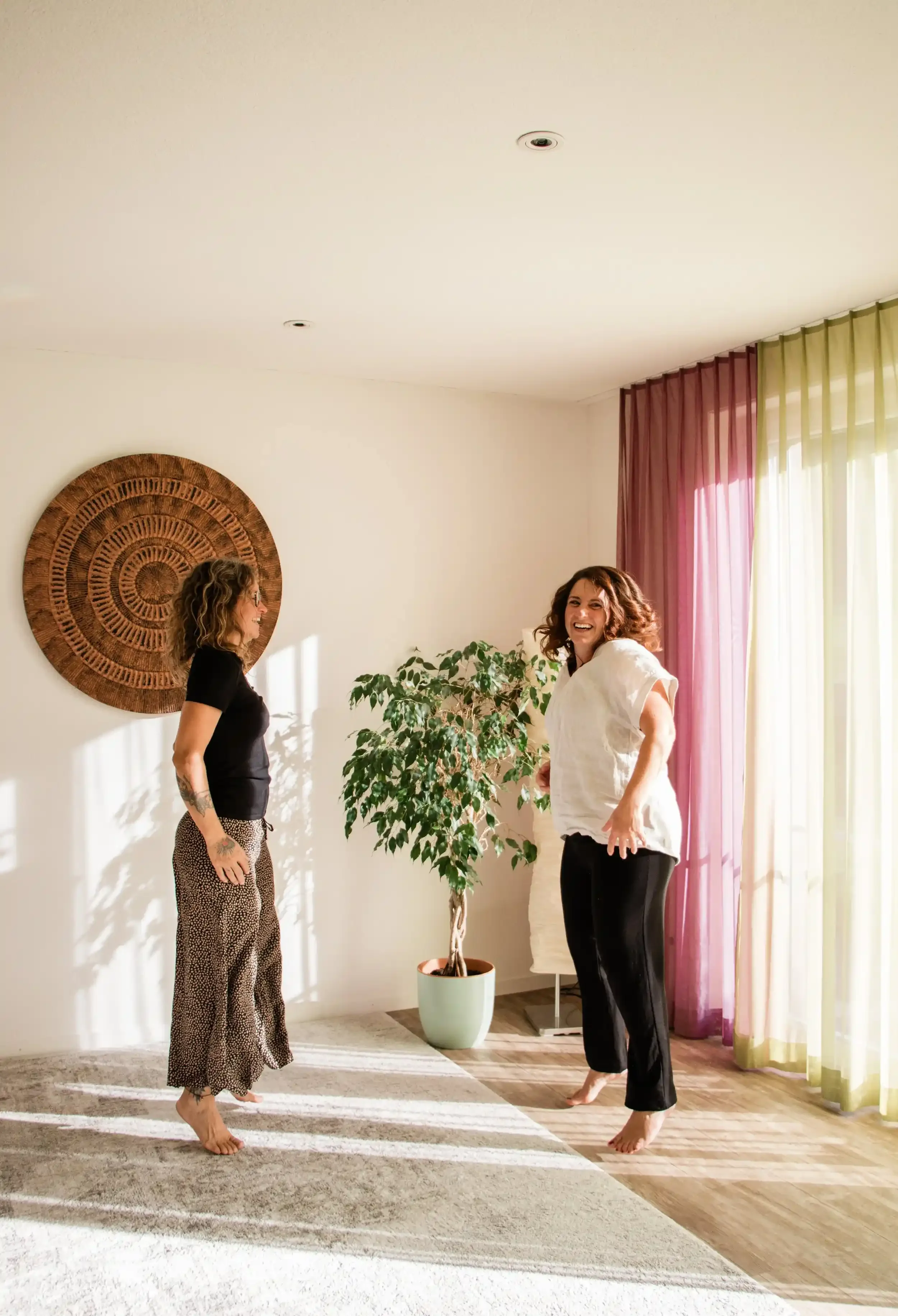 ClaudiaIndoor-7049.webp