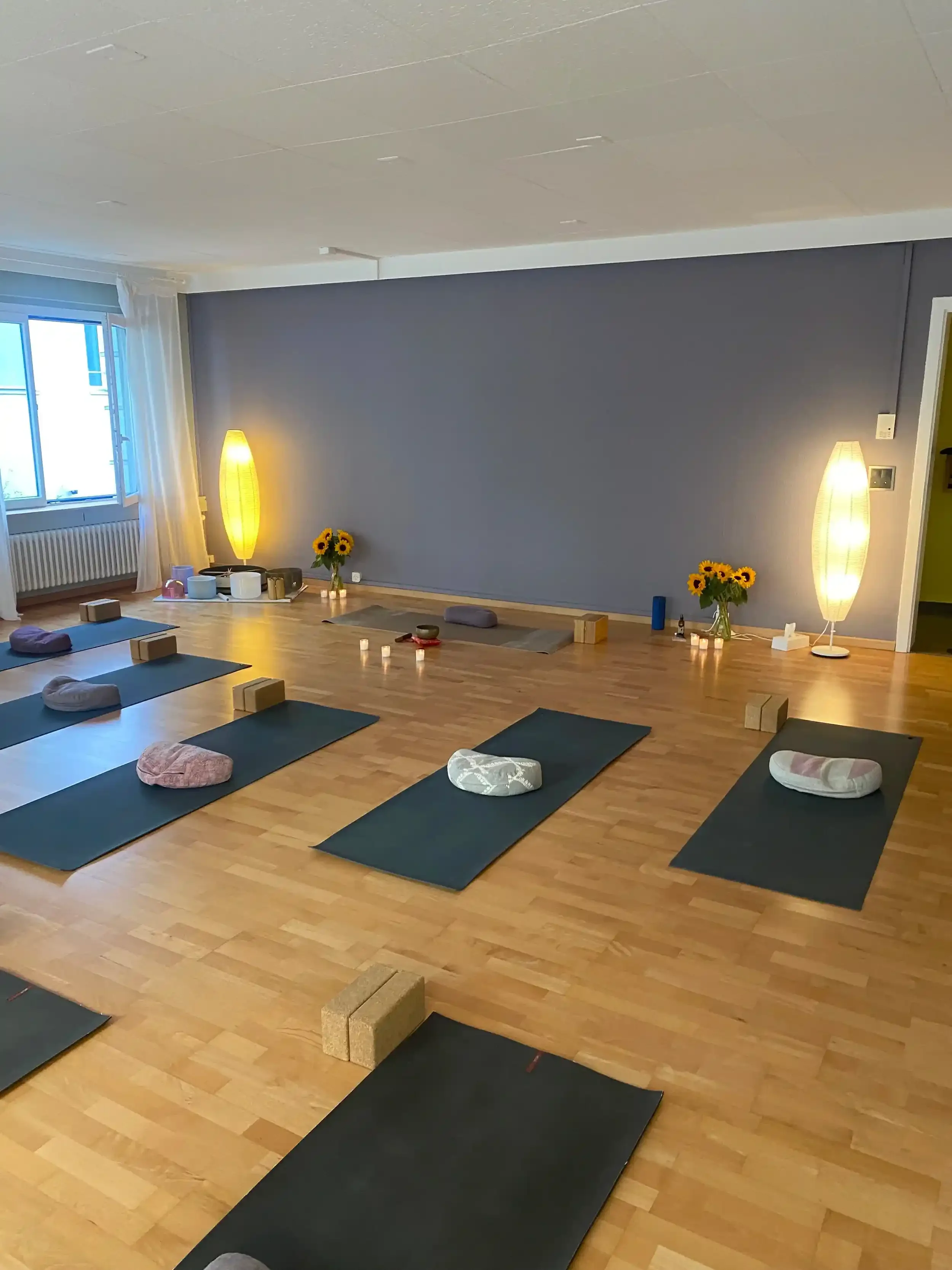 YA_Studio_hoch (2).webp