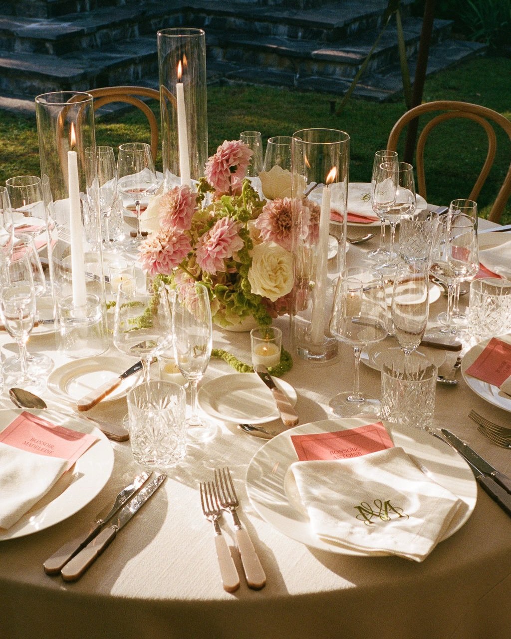 When the bride trades classic whites and greens for a bold pop of pink 🩷 

Planning and design @clementandcoevents 
Photos @erinleydon 
Florist @simplyelegantbyemma 
Tent @guelphtents 
Catering @fooddudes 
Rentals @element_event_solutions 

#tentedw