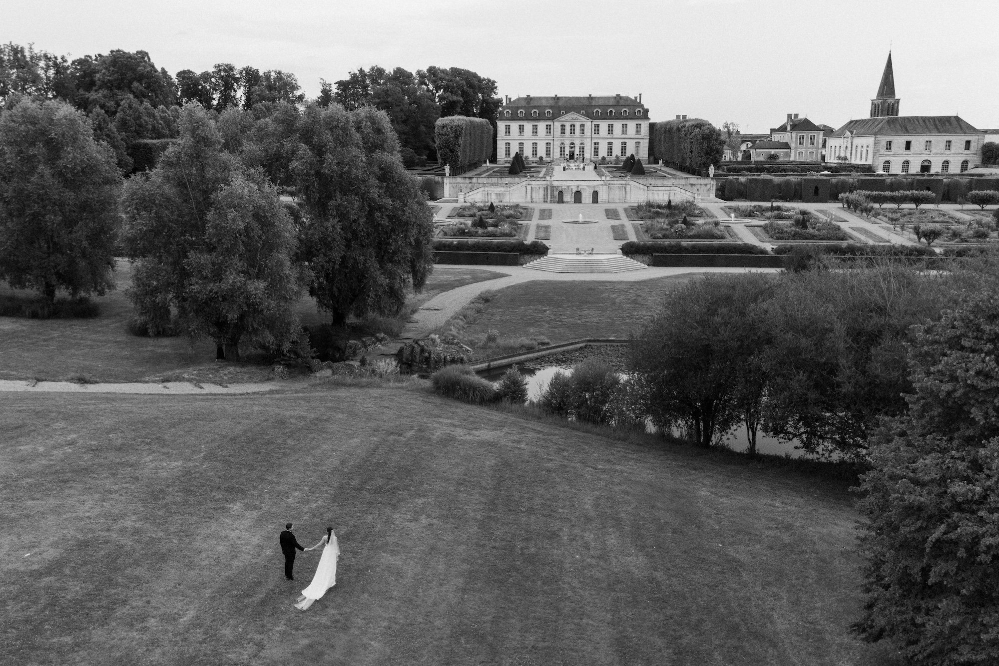 chateau du grand luce wedding