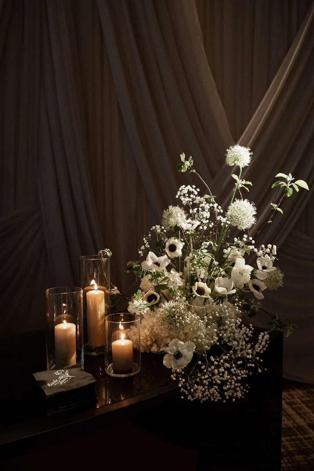 white frothy wedding flowers